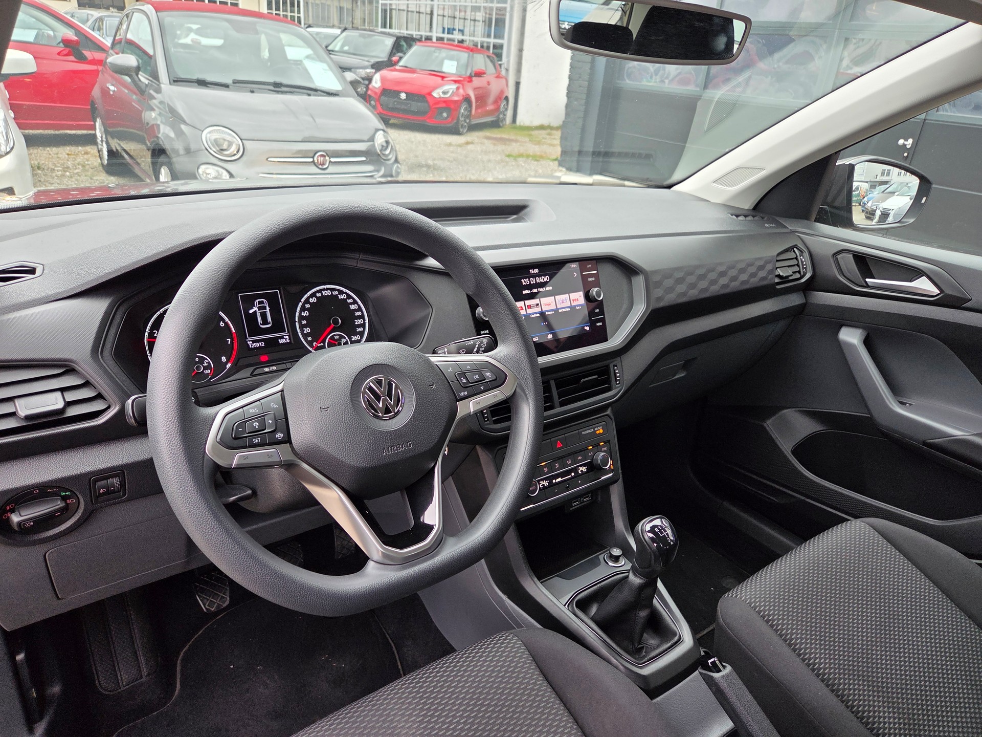 VW T-Cross 1.0 TSI-image-9