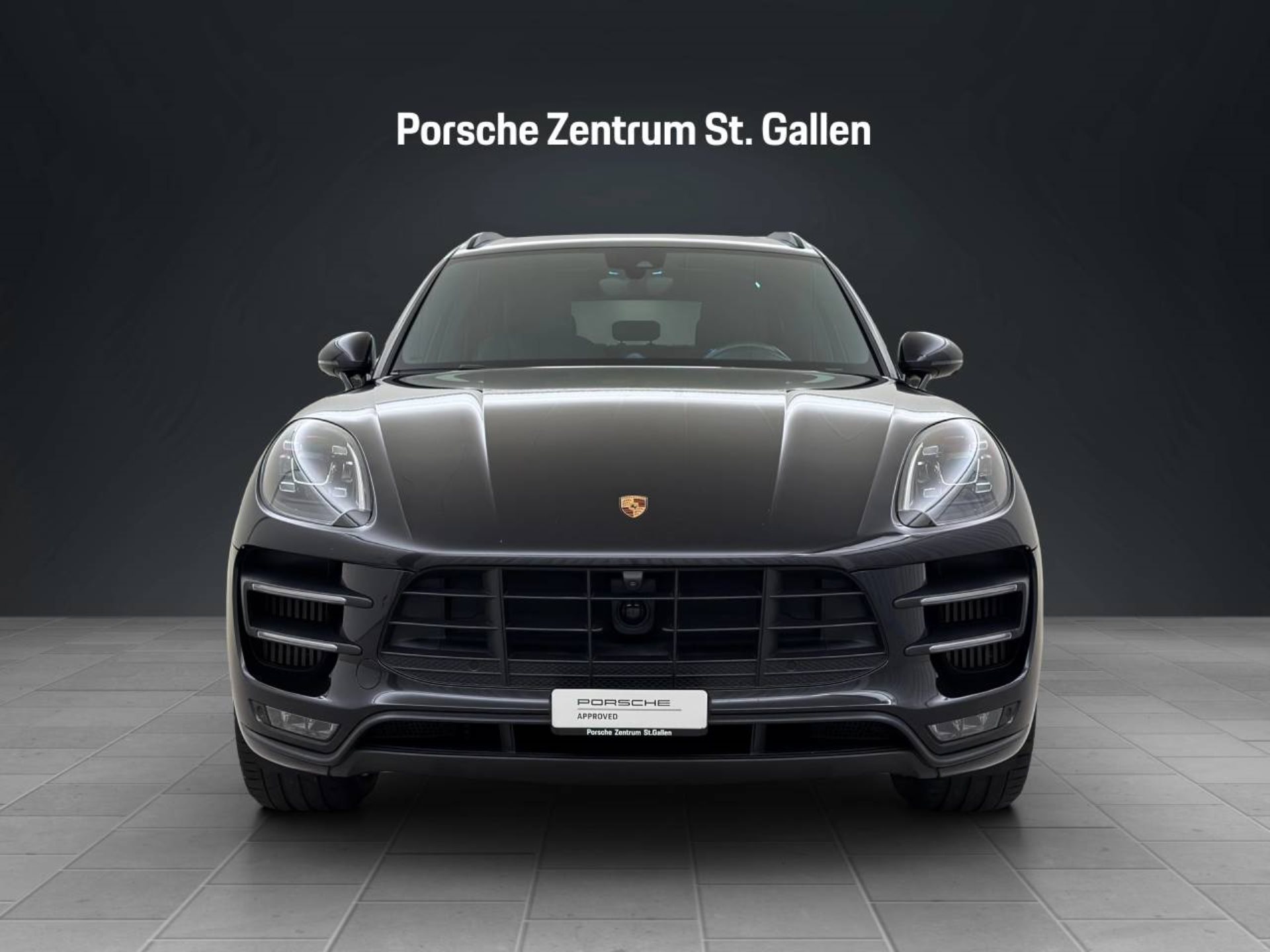 PORSCHE Macan Turbo-image-9