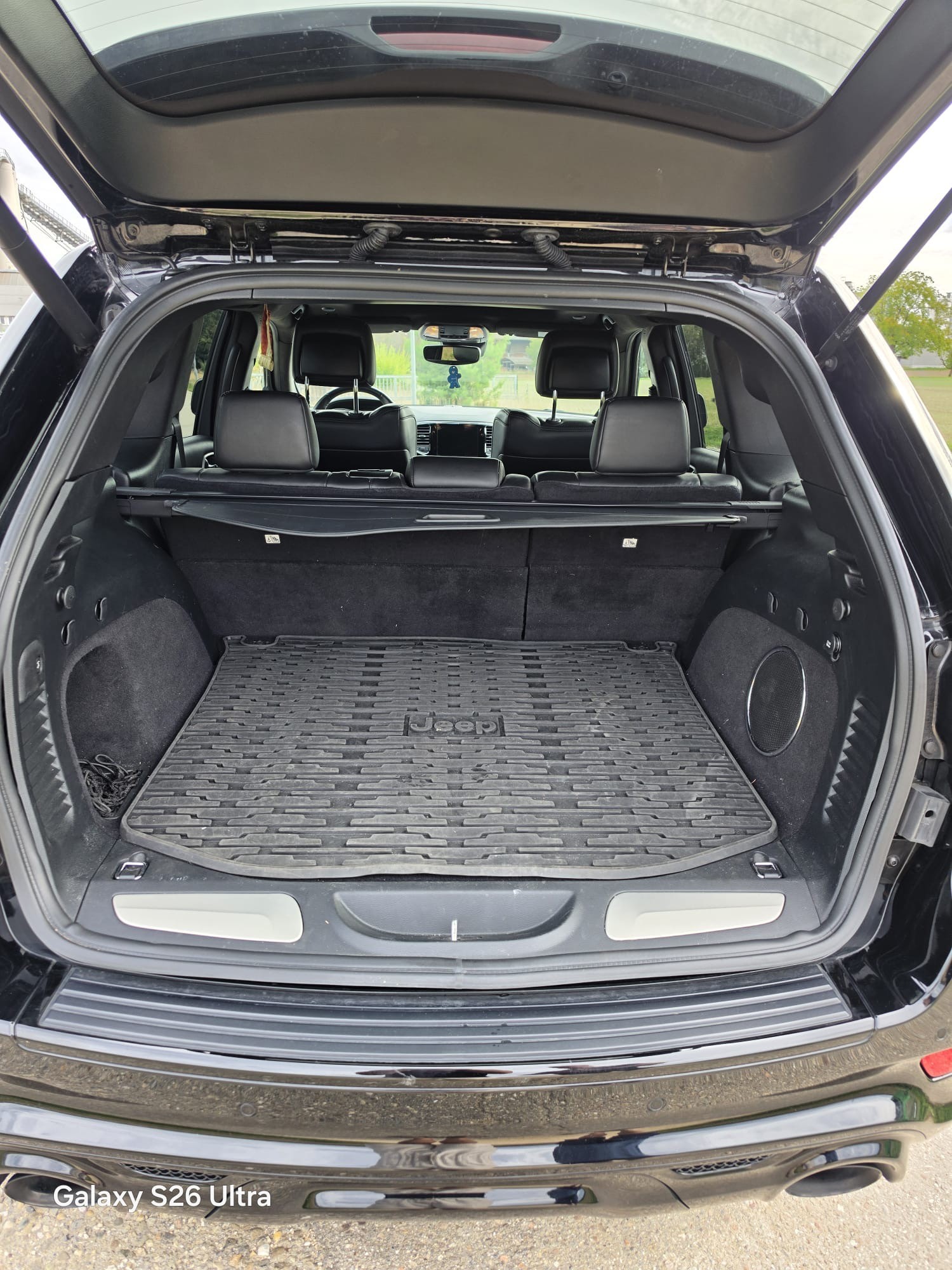 JEEP 6.4 V8 HEMI SRT8-image-5