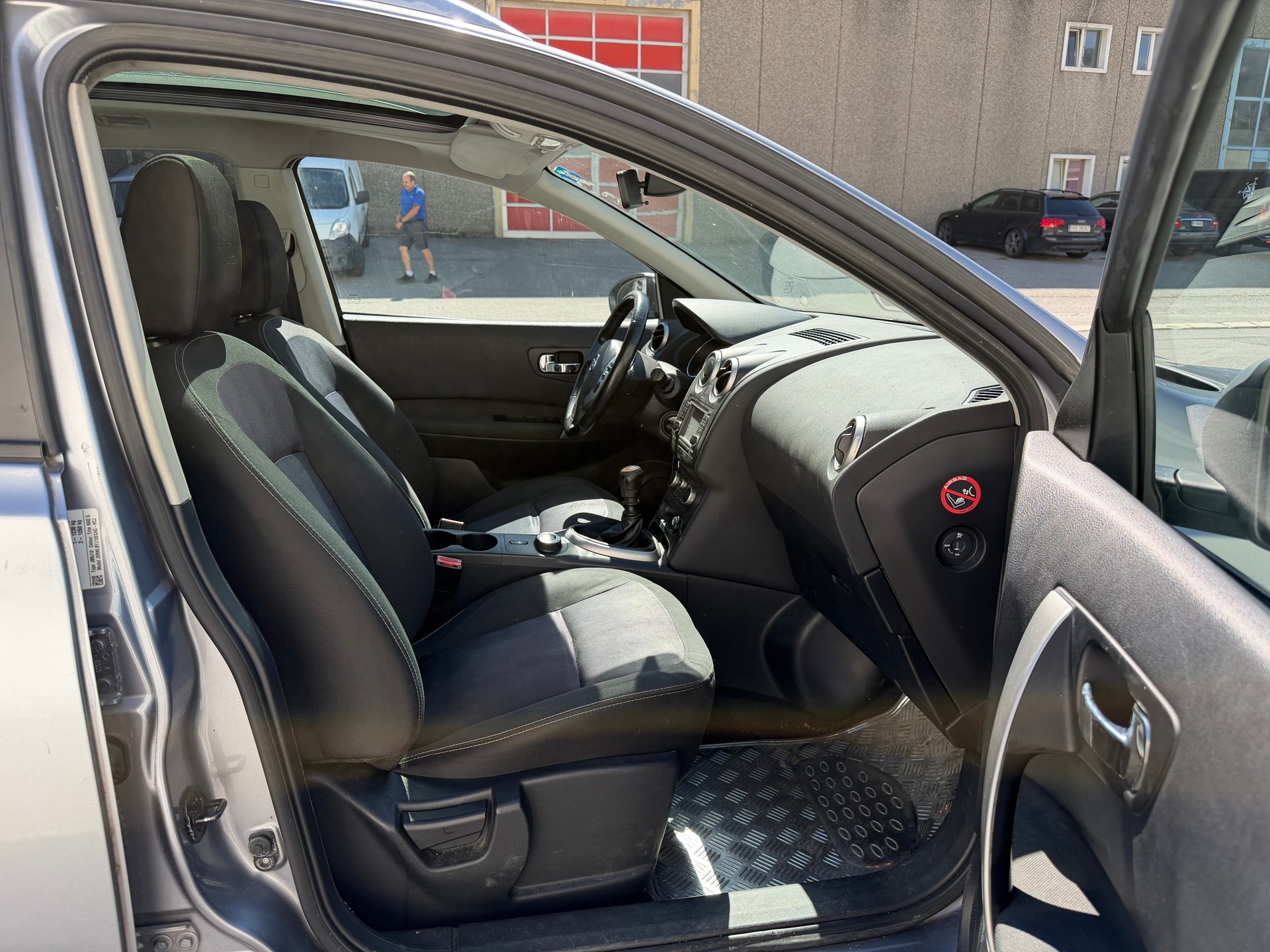 NISSAN Qashqai +2 2.0 4WD i-Way-image-5