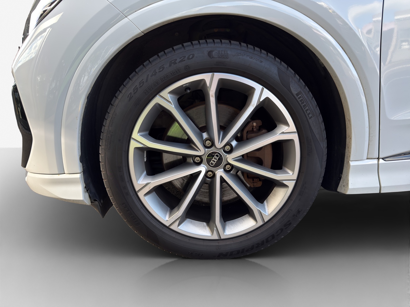 AUDI Q4 Sportback e-tron 50 quattro-image-14