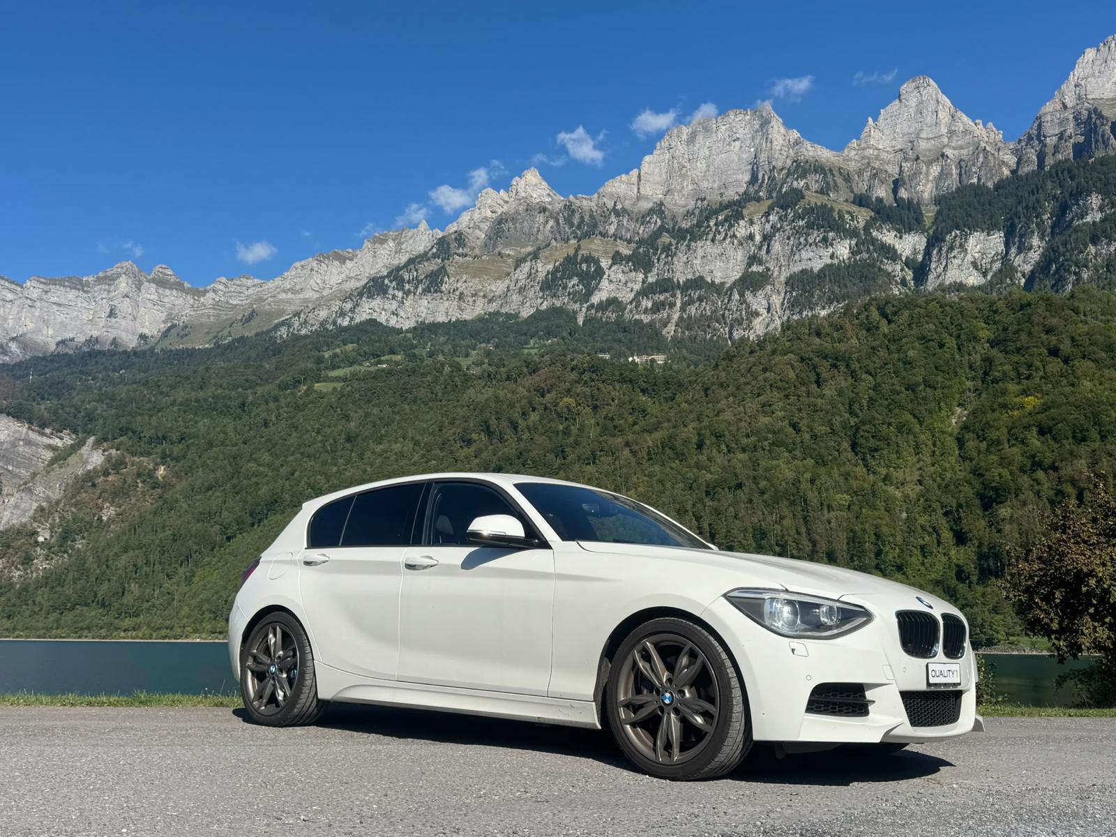 BMW M135i xDrive Steptronic-image-3