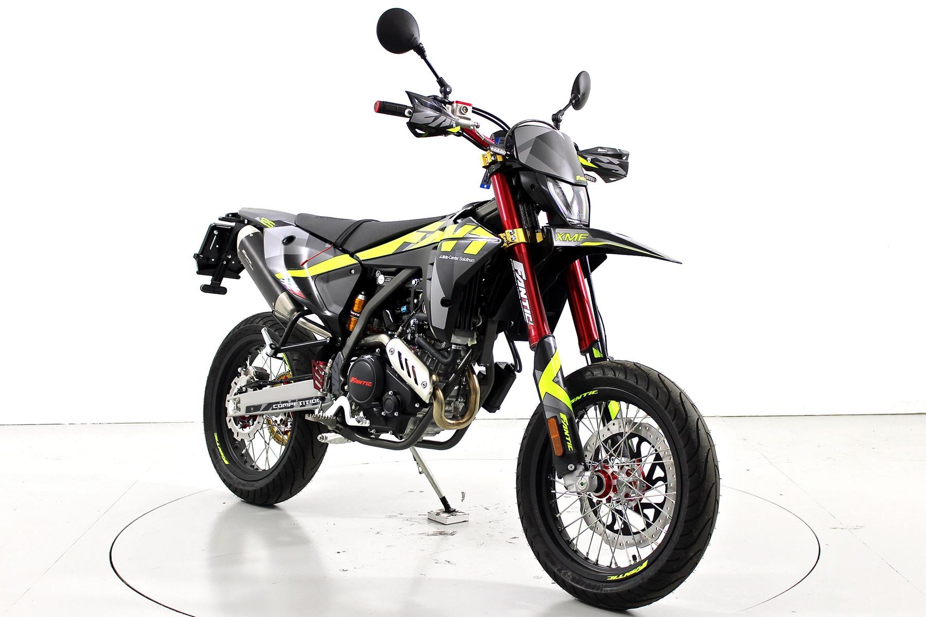 FANTIC XMF 125 Competition-showroom-element-1