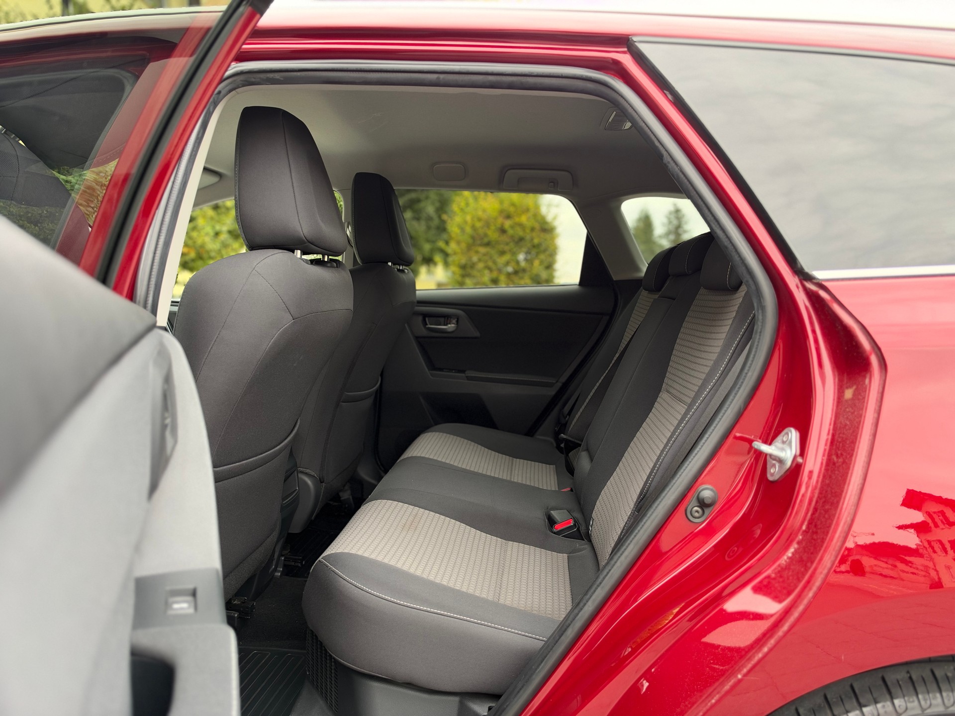 TOYOTA Auris Touring Sports 1.8 HSD Style e-CVT-image-20