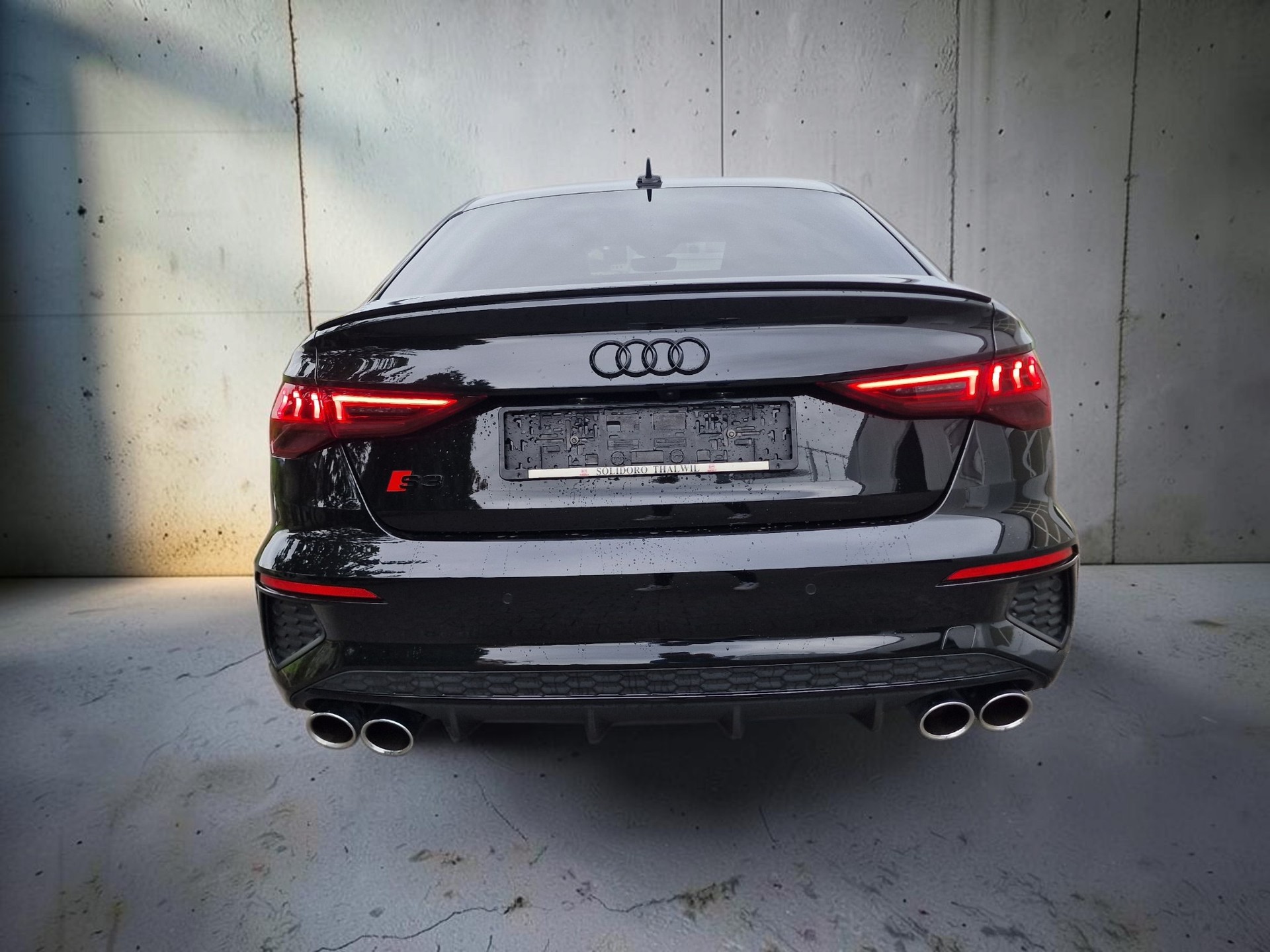 AUDI S3 Limousine 2.0 TFSI quattro S-tronic 8xAlu MFK NEU-image-6