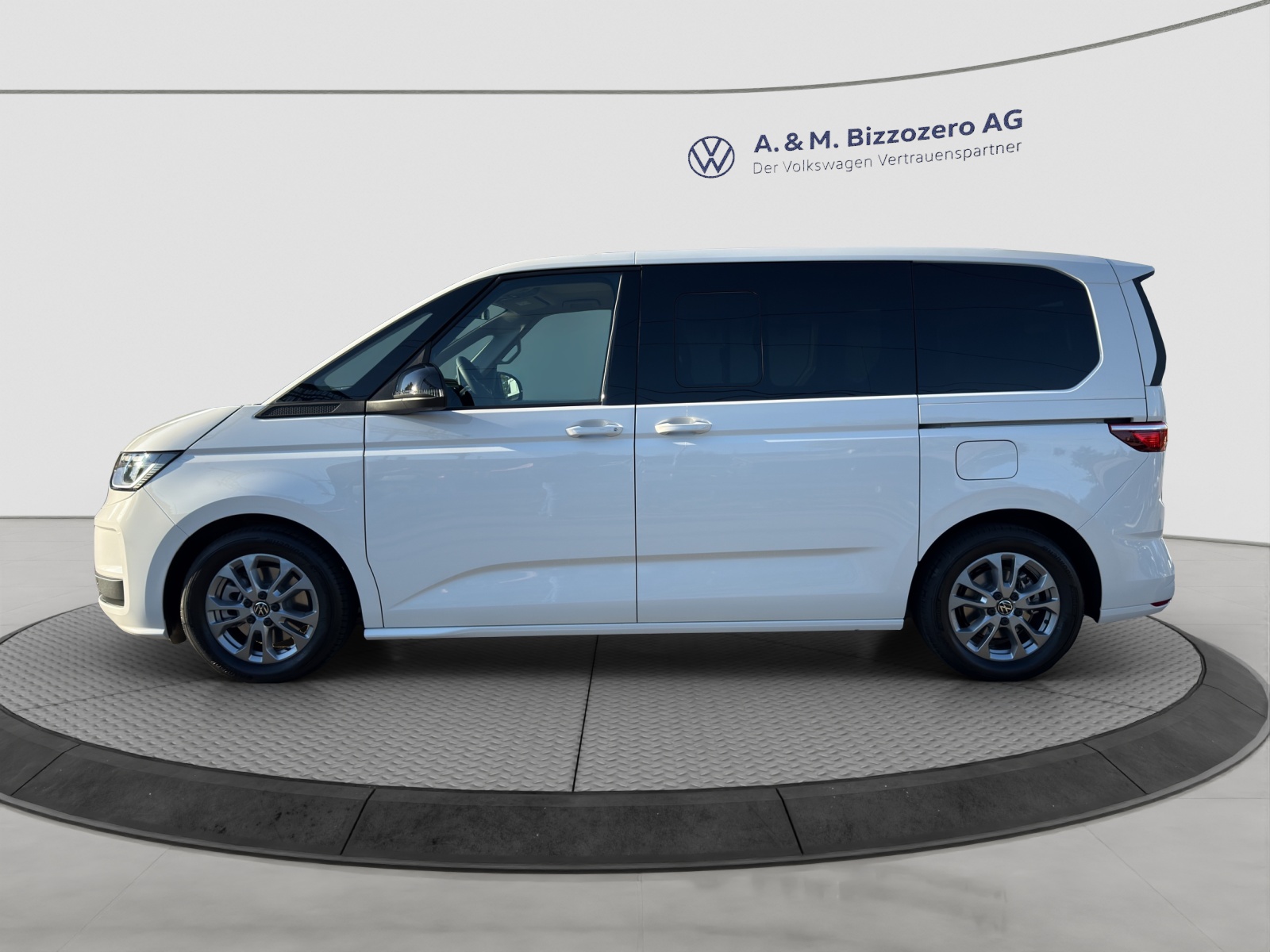 VW Multivan 1.5 eHybrid Trend Liberty 4Motion DSG-showroom-element-1