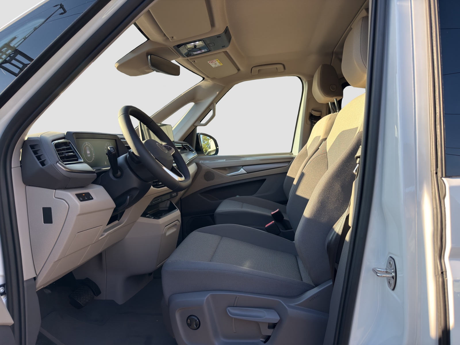 VW Multivan 1.5 eHybrid Trend Liberty 4Motion DSG-image-8