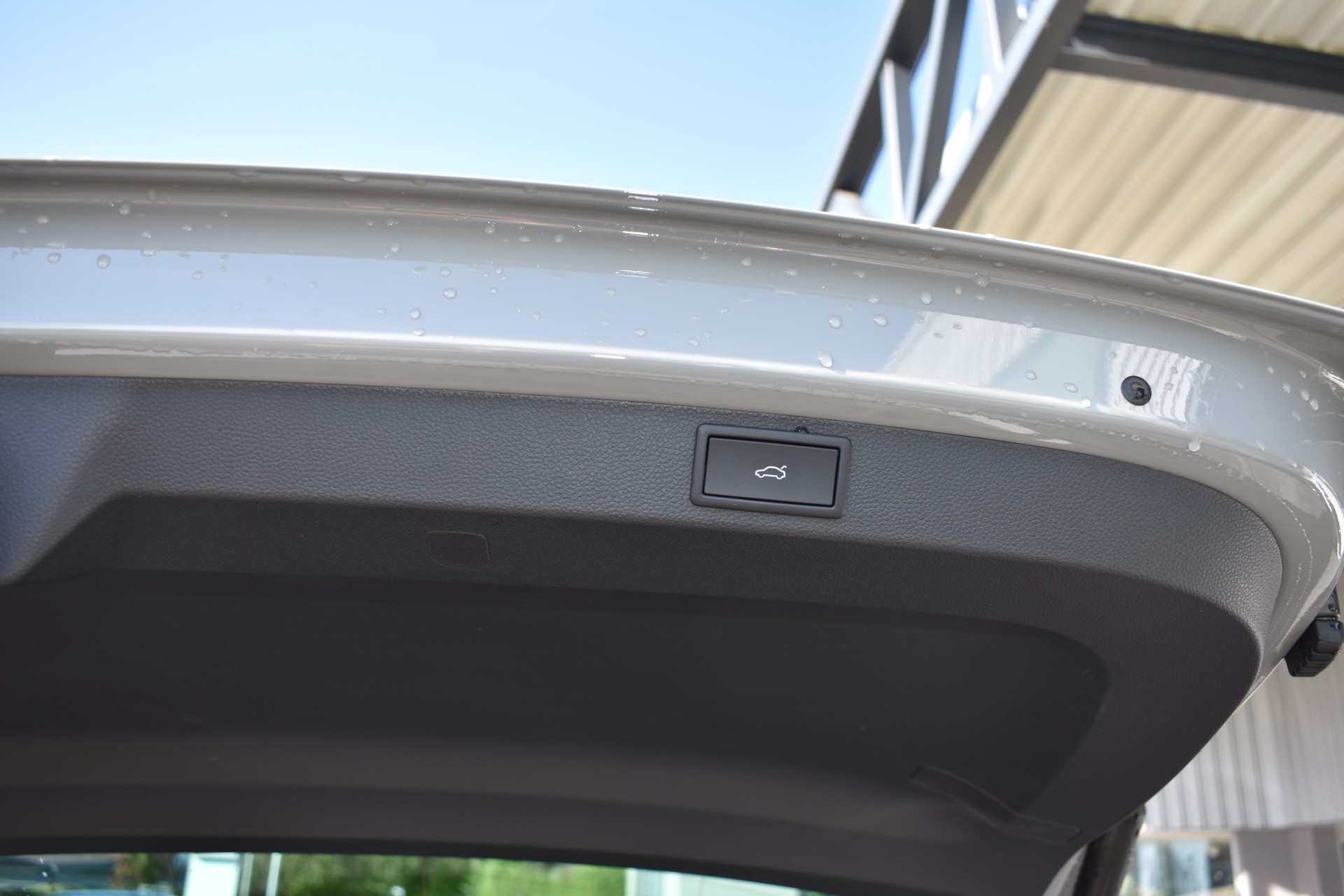 SKODA Karoq 2.0 TSI SportLine 4x4 DSG-image-11