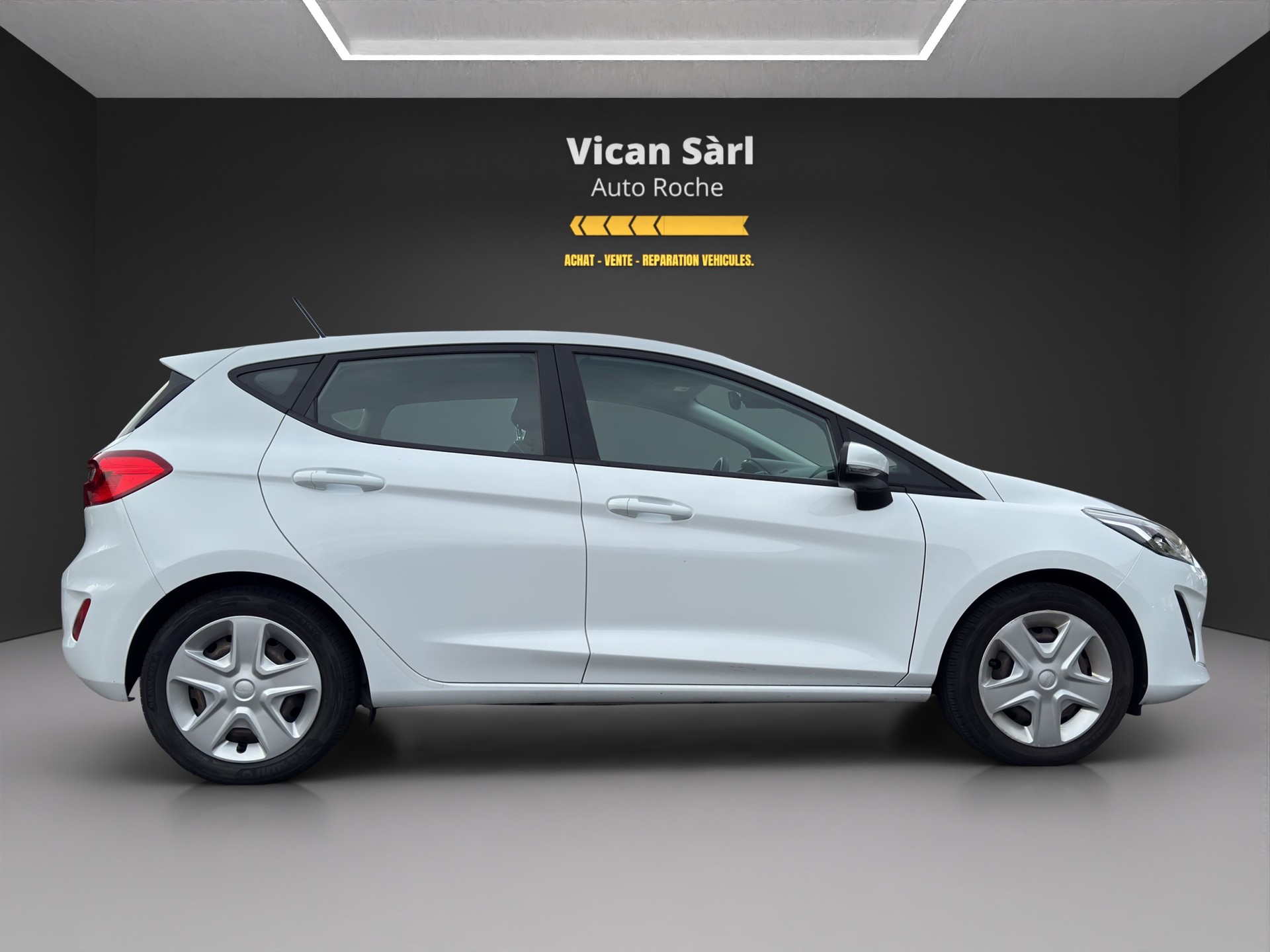 FORD Fiesta 1.0 SCTi Titanium-image-4