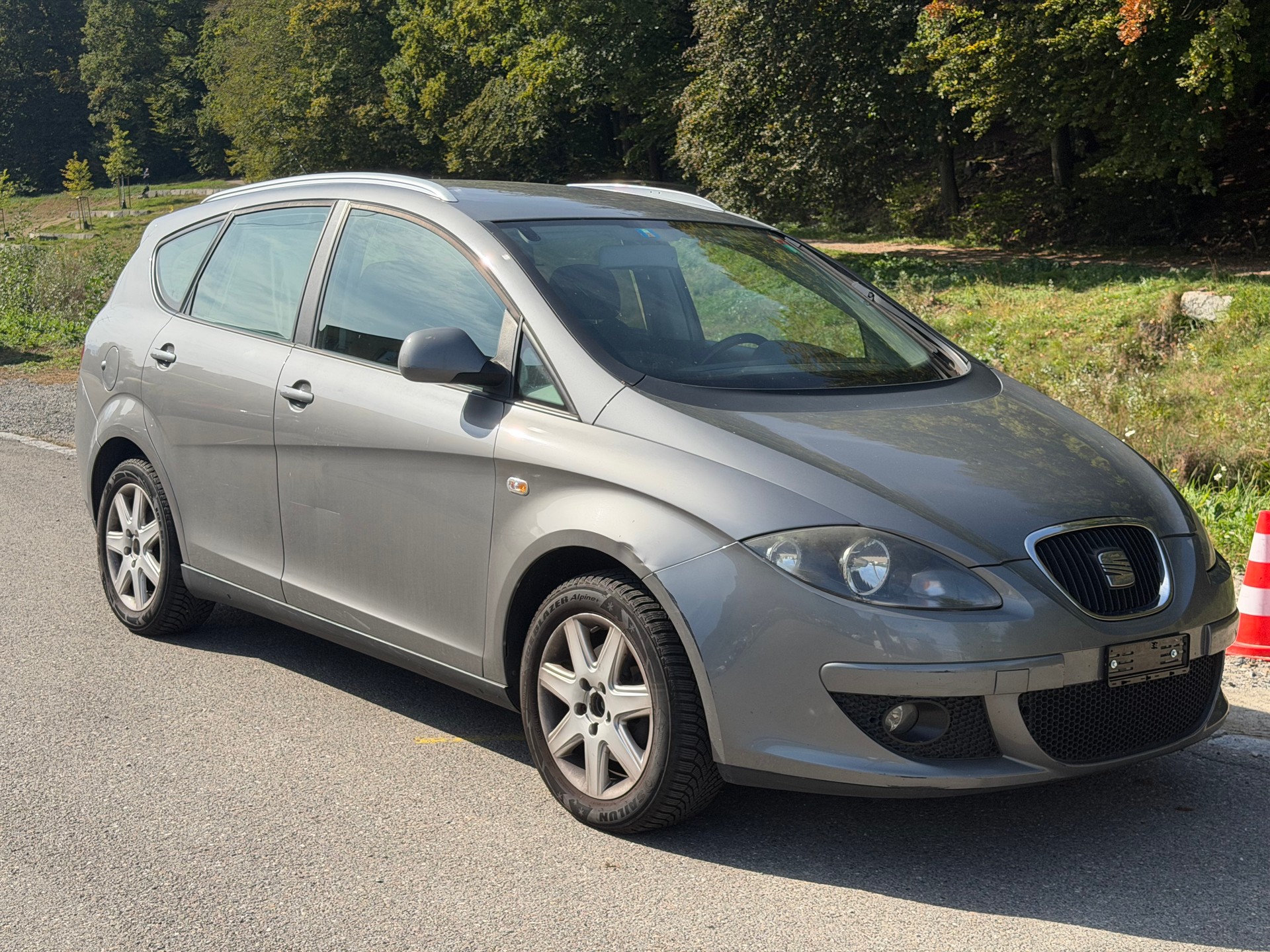 SEAT Altea XL 1.9 TDI Reference DSG-image-0