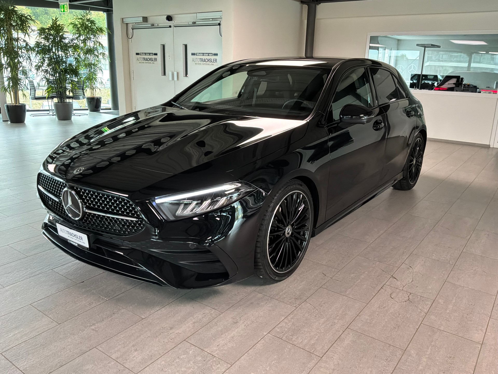 MERCEDES-BENZ A 250 4Matic 8G-DCT-image-3