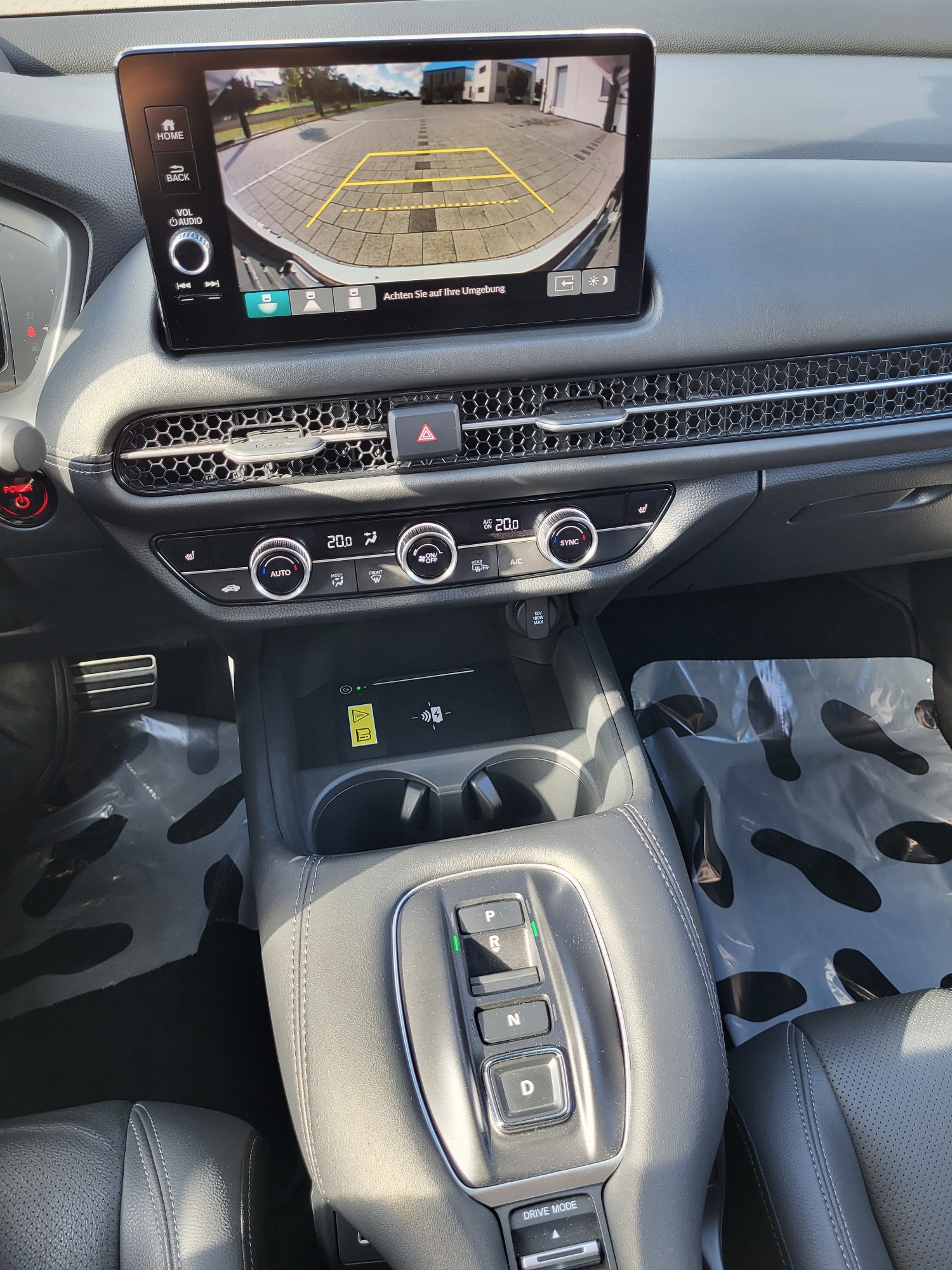 HONDA ZR-V 2.0i MMD Hybrid Advance Automatic-image-9