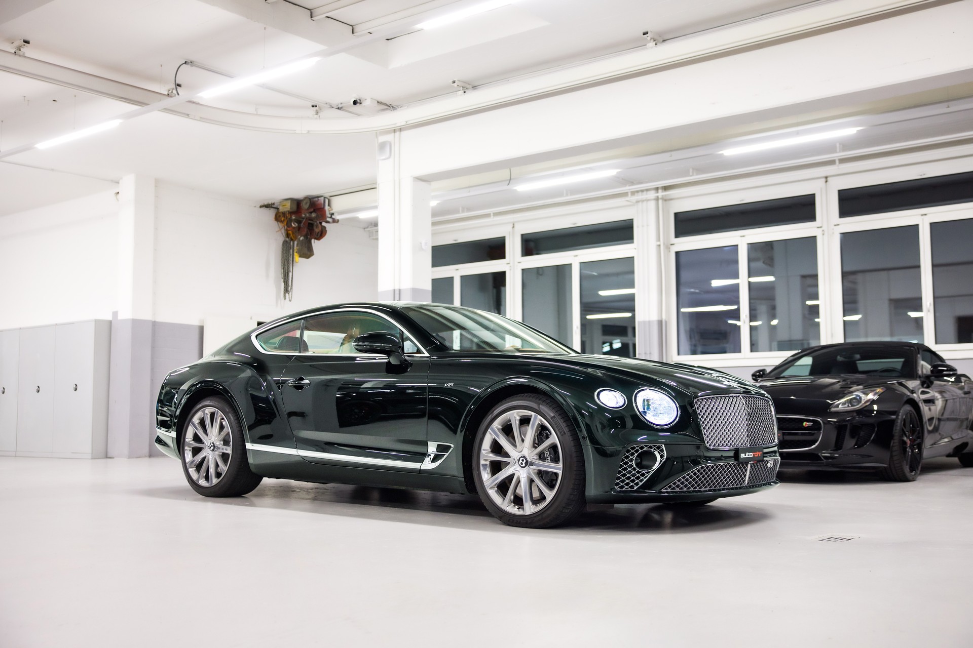 BENTLEY CONTINENTALental GT 4.0 V8 *CH-FHZ*-image-0