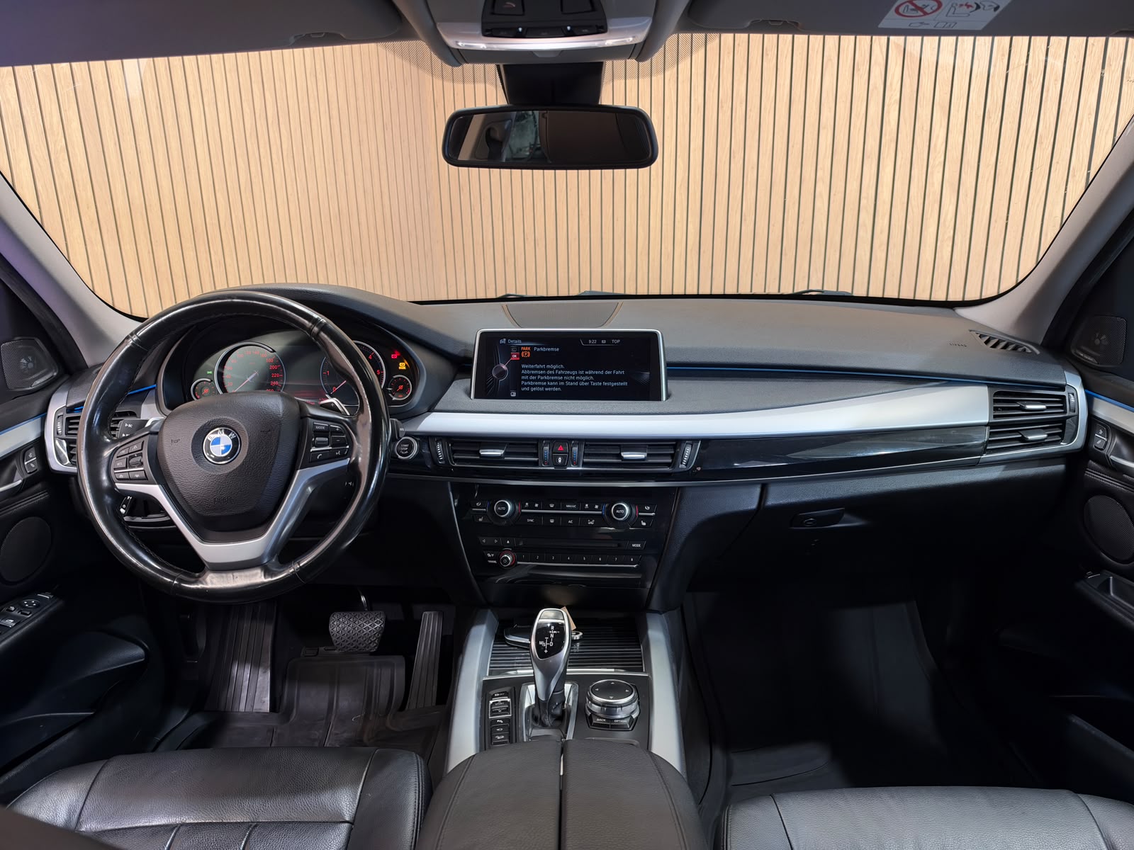 BMW X5 xDrive 40d Steptronic-image-8