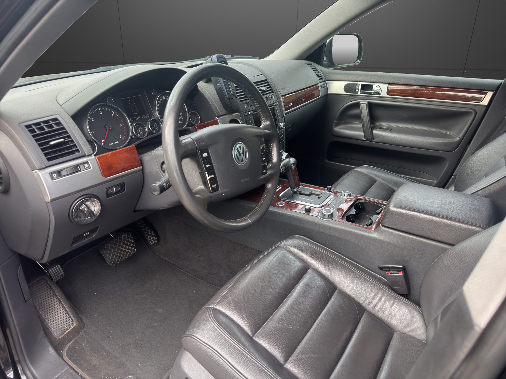VW Touareg 2.5 TDI-image-8
