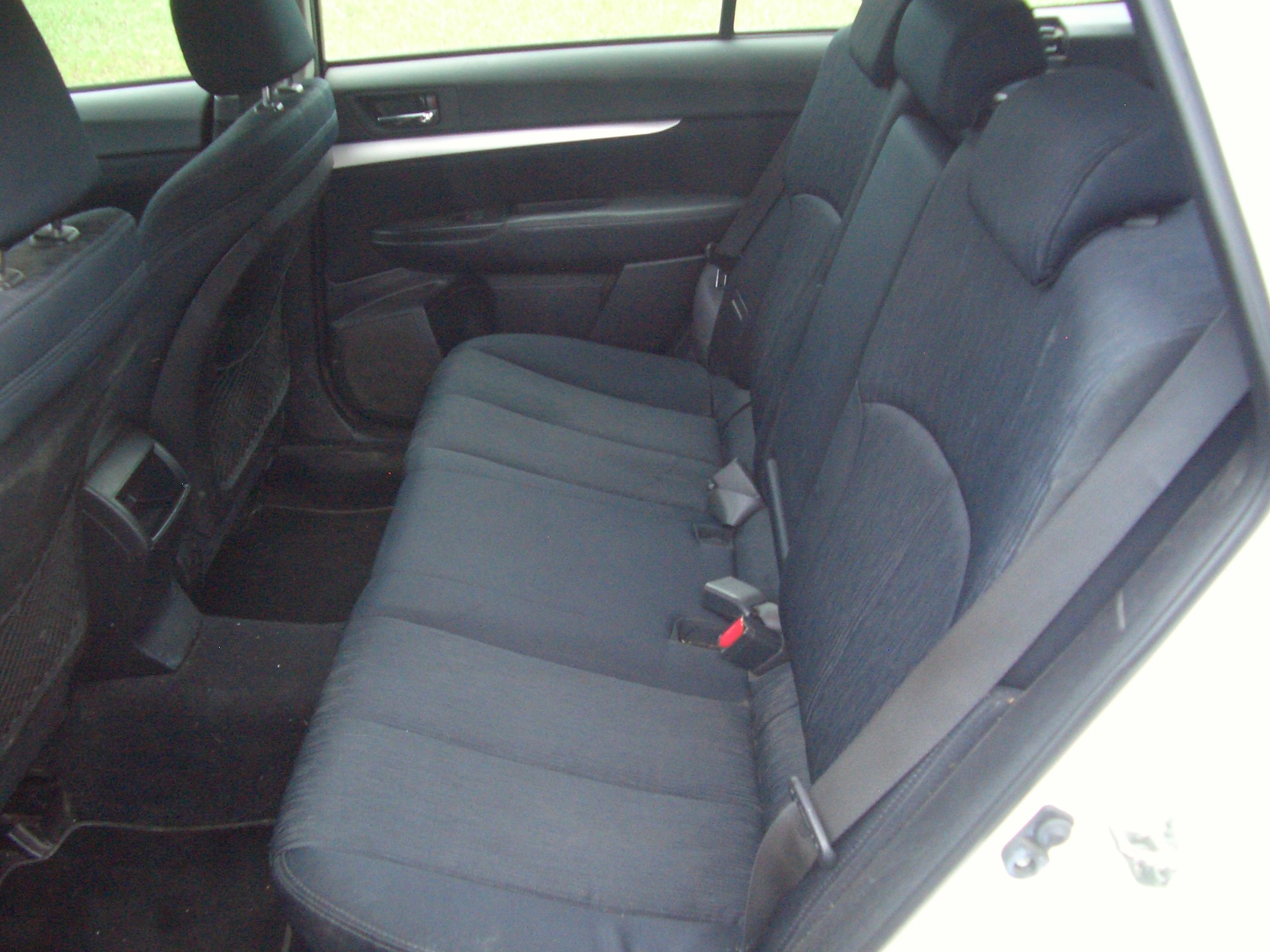 SUBARU Legacy 2.0i Swiss AWD Lineartronic-image-5