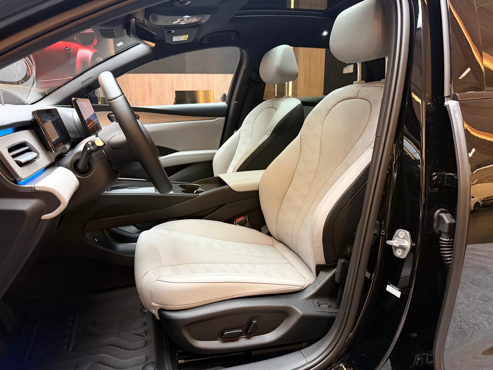 BYD Seal 6 DM-i Touring Comfort-image-14