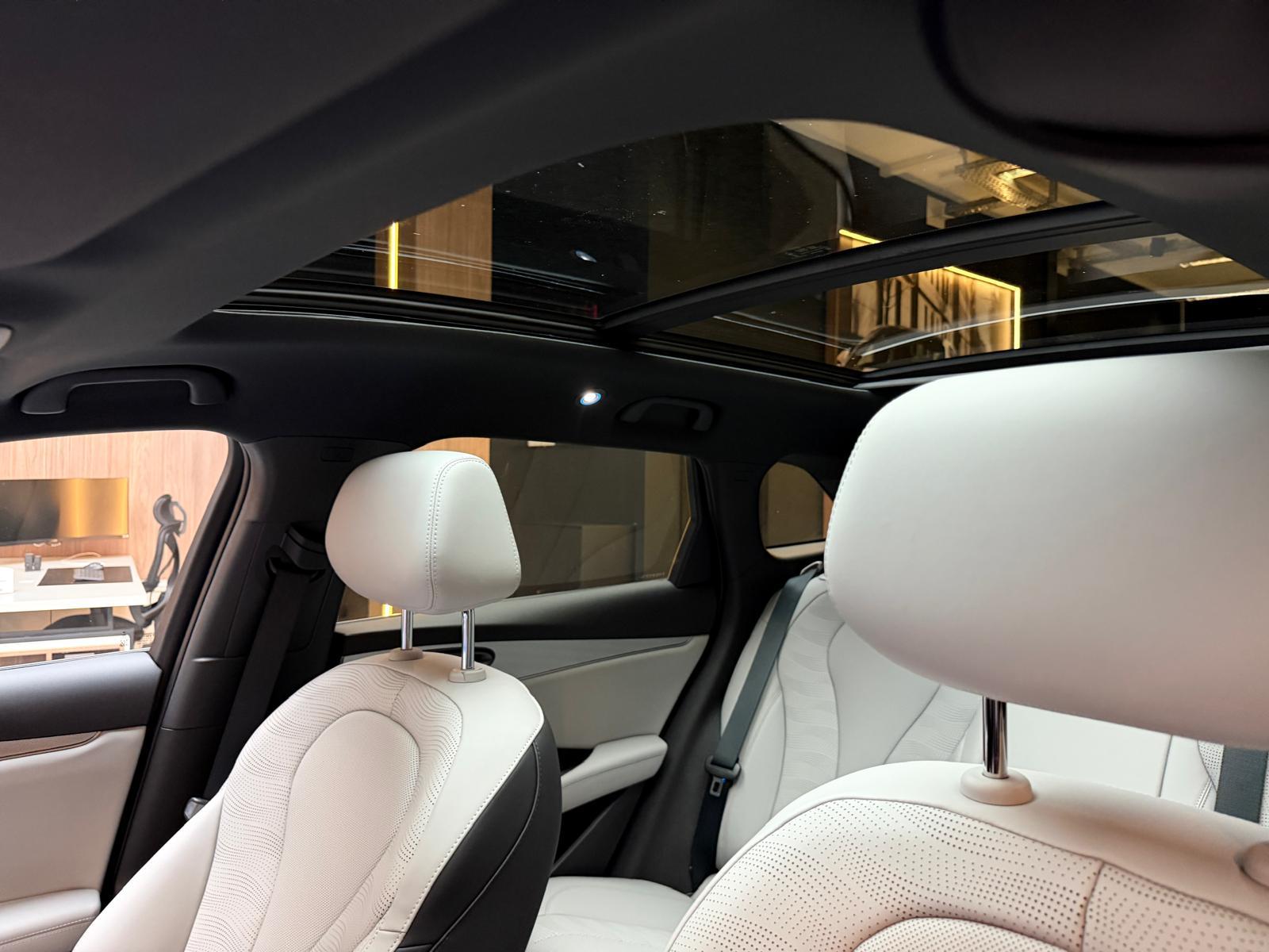 BYD Seal 6 DM-i Touring Comfort-image-22