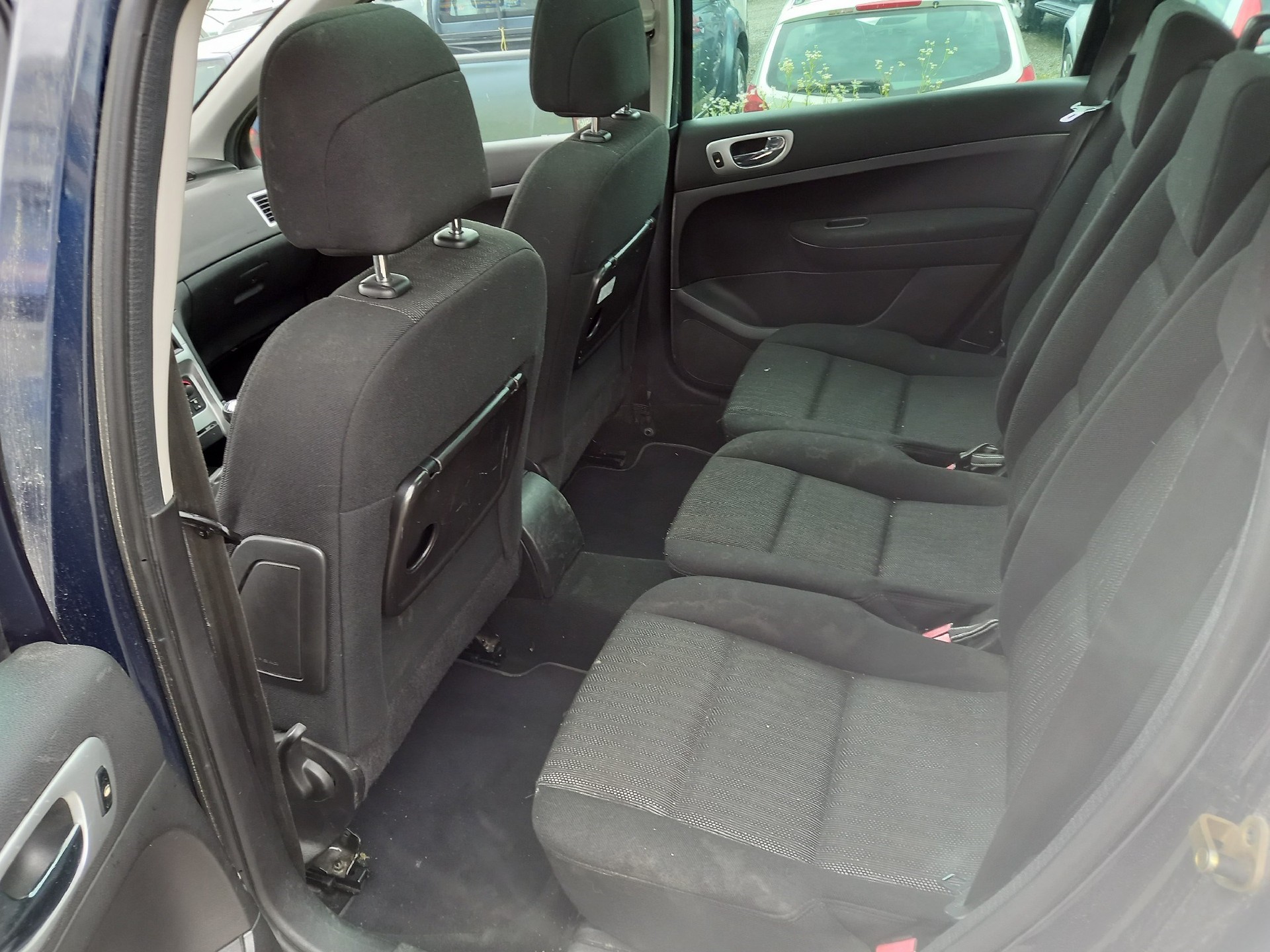 PEUGEOT 307 1.6 HDI Look-image-9