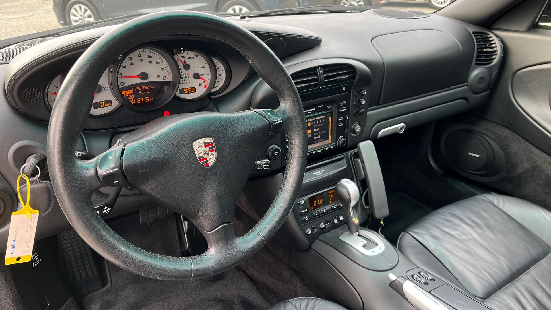 PORSCHE 911 Carrera Targa-image-9