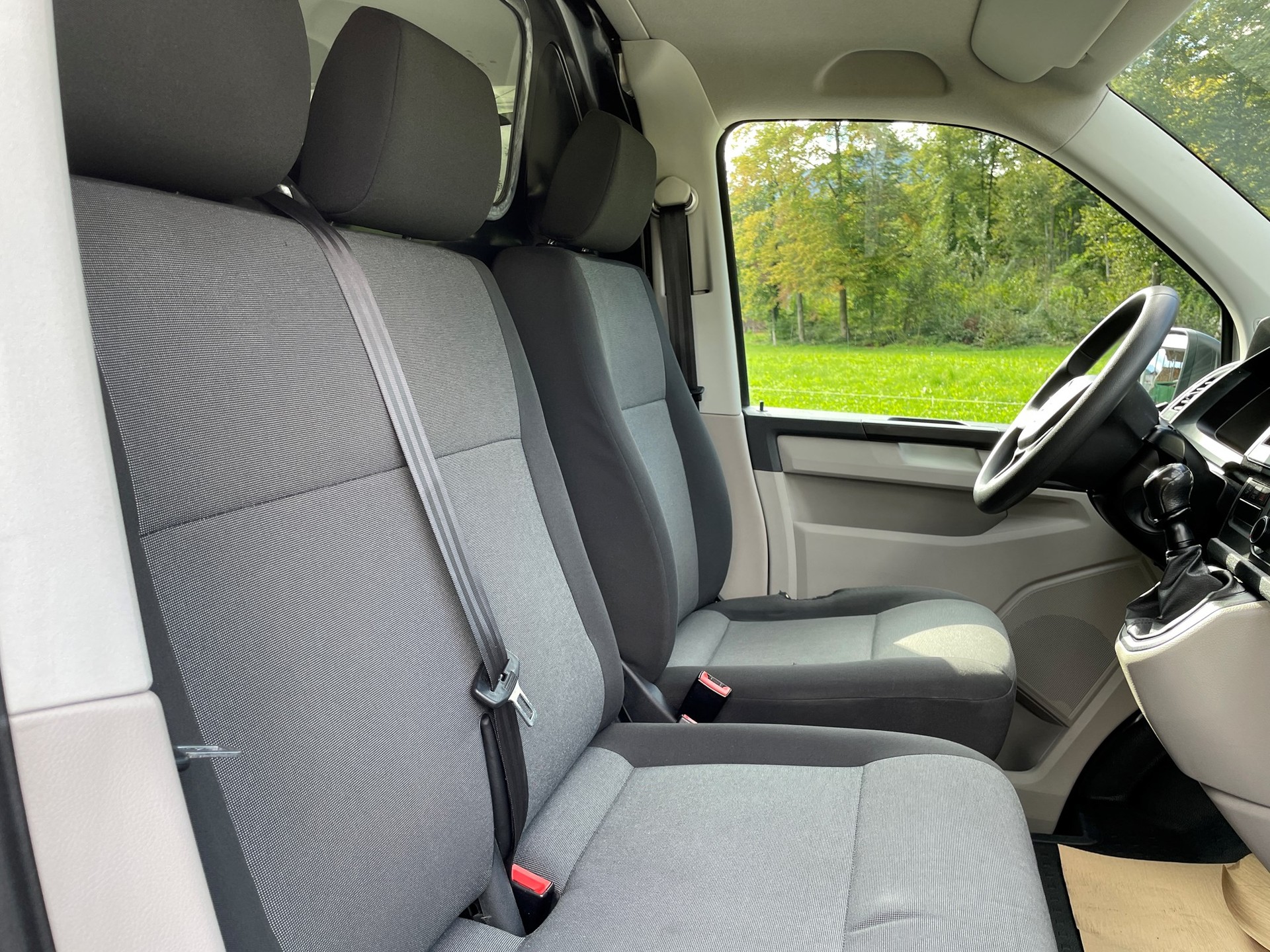 VW T6 2.0 TDI 4Motion-image-10