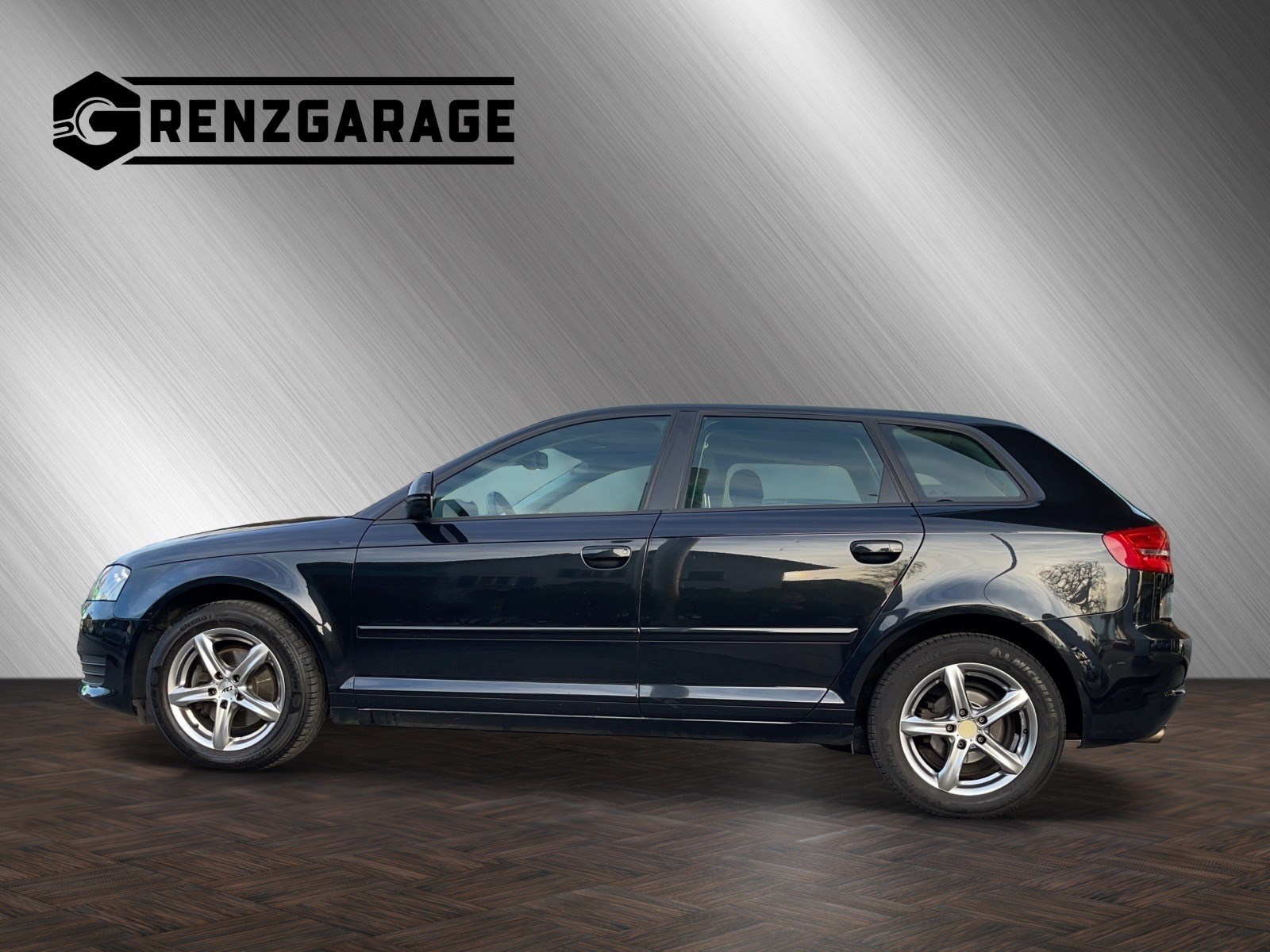 AUDI A3 Sportback 2.0 TDI Attraction-image-4
