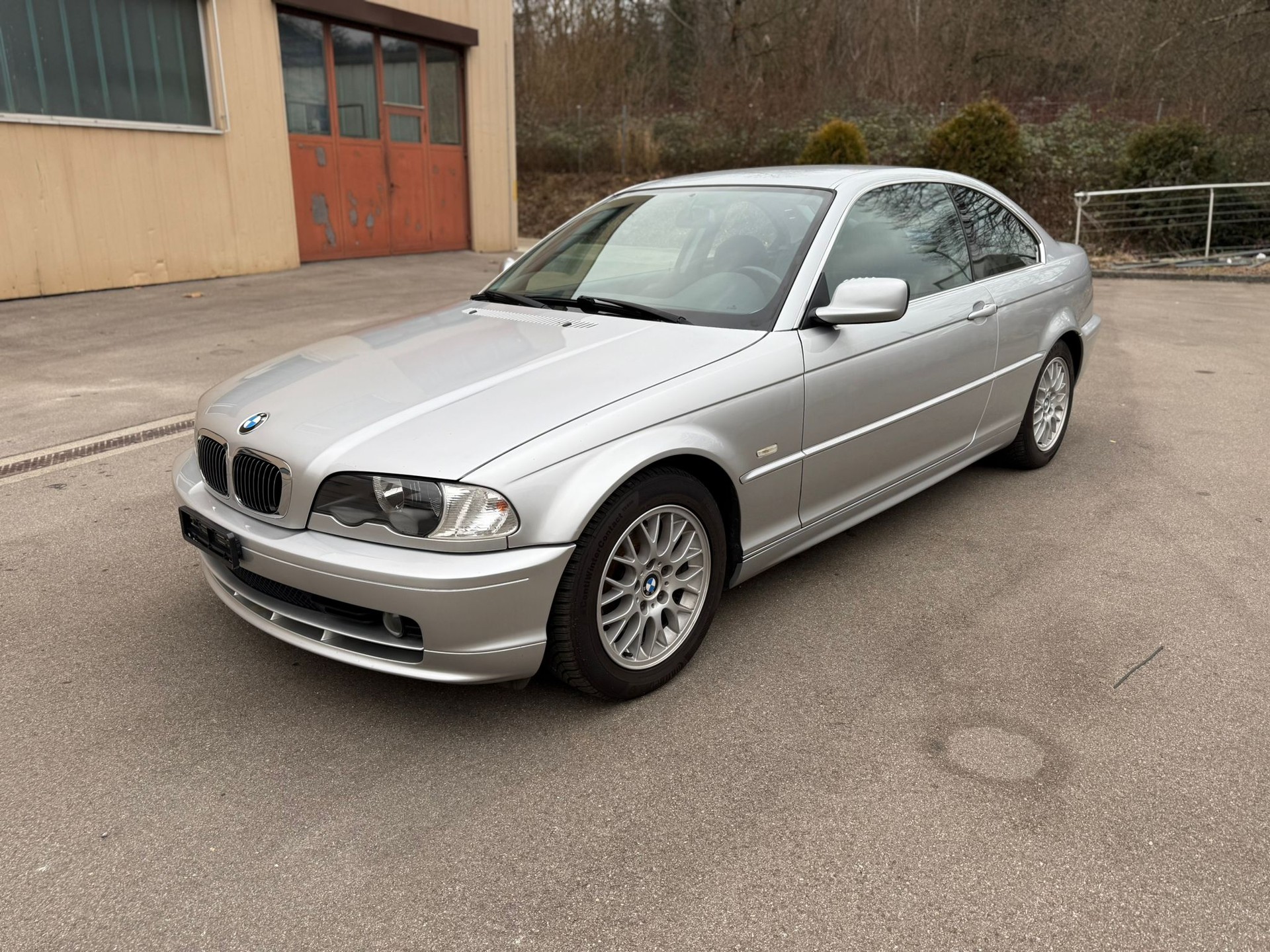 BMW 328Ci Coupé-image-0