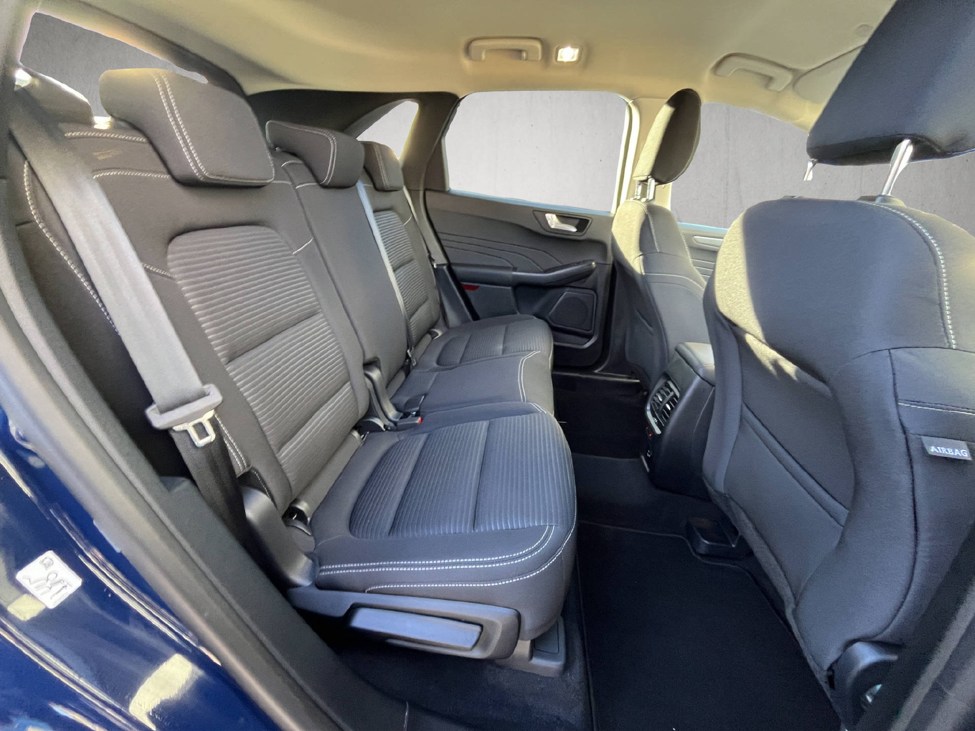 FORD Kuga 2.5 Plug-in Hybrid Titanium-image-19