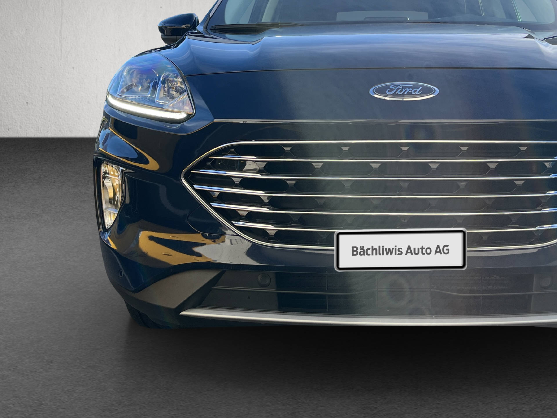 FORD Kuga 2.5 Plug-in Hybrid Titanium-image-8