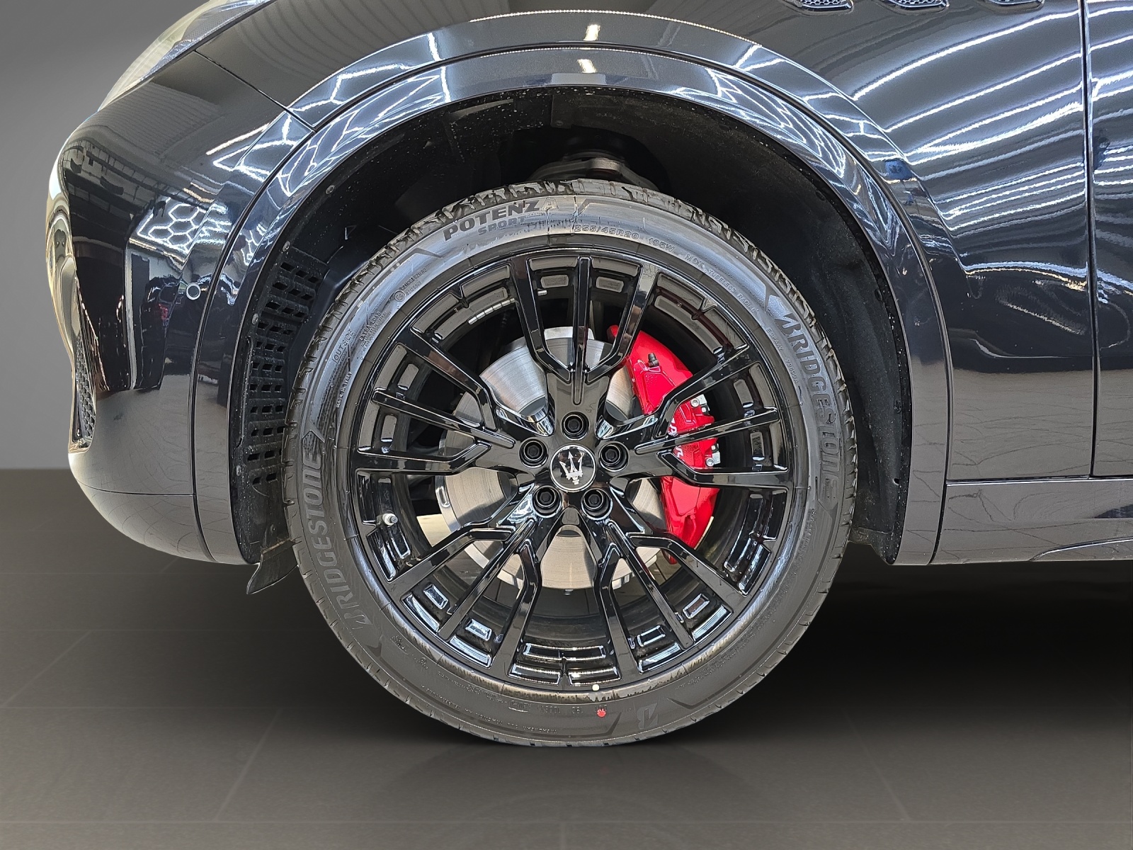 MASERATI Grecale 2.0 MHEV Modena Hybrid Automatica-image-6