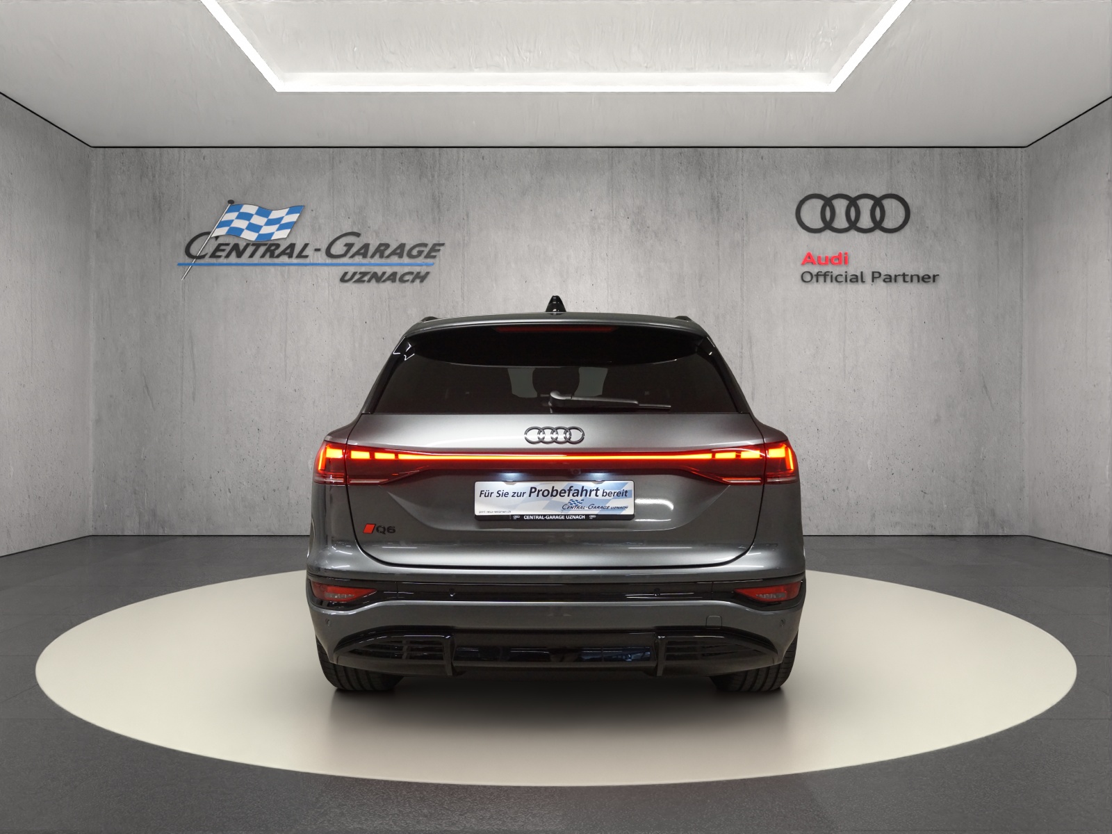 AUDI Q6 e-tron quattro-image-3