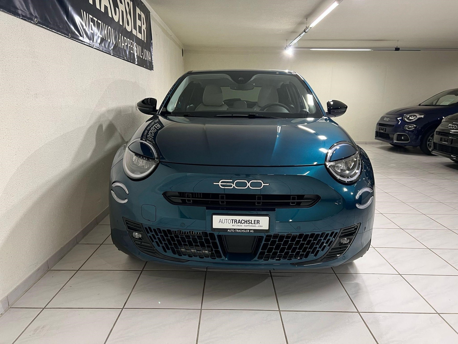 FIAT 600 1.2 Hybrid La Prima-image-1