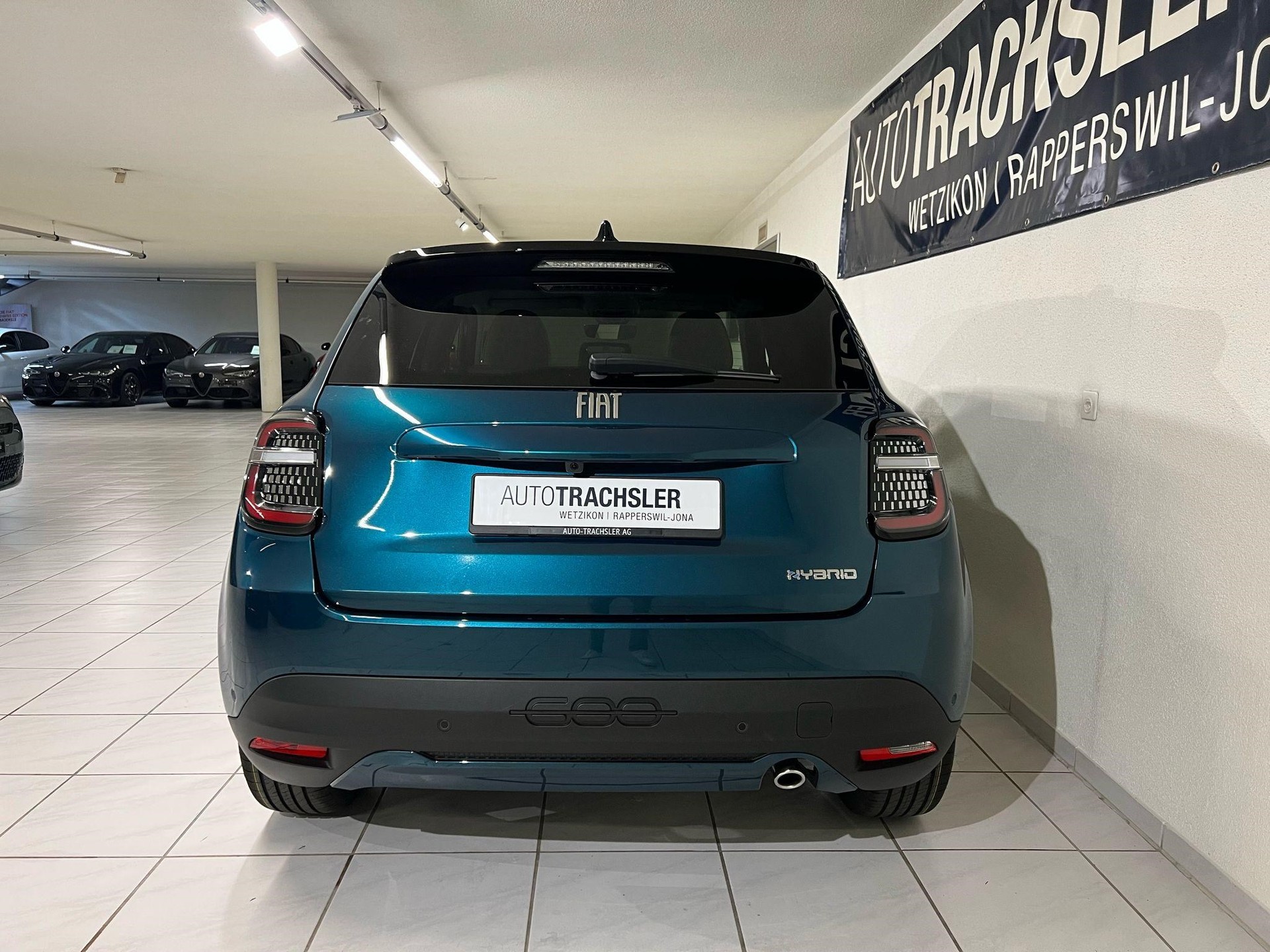 FIAT 600 1.2 Hybrid La Prima-image-3