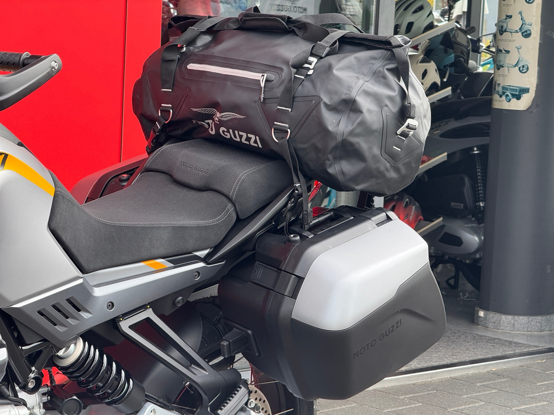 MOTO GUZZI Stelvio 1000 Travel E5+-image-7