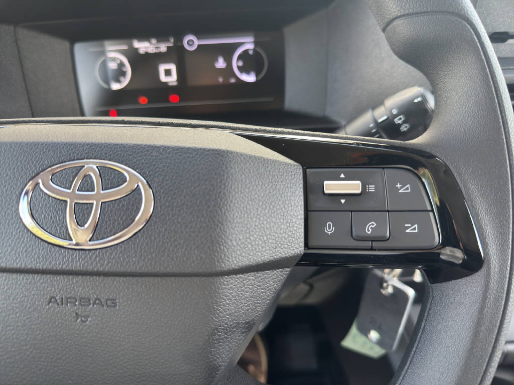 TOYOTA PROACE Van L1 1.5 D Active-image-10
