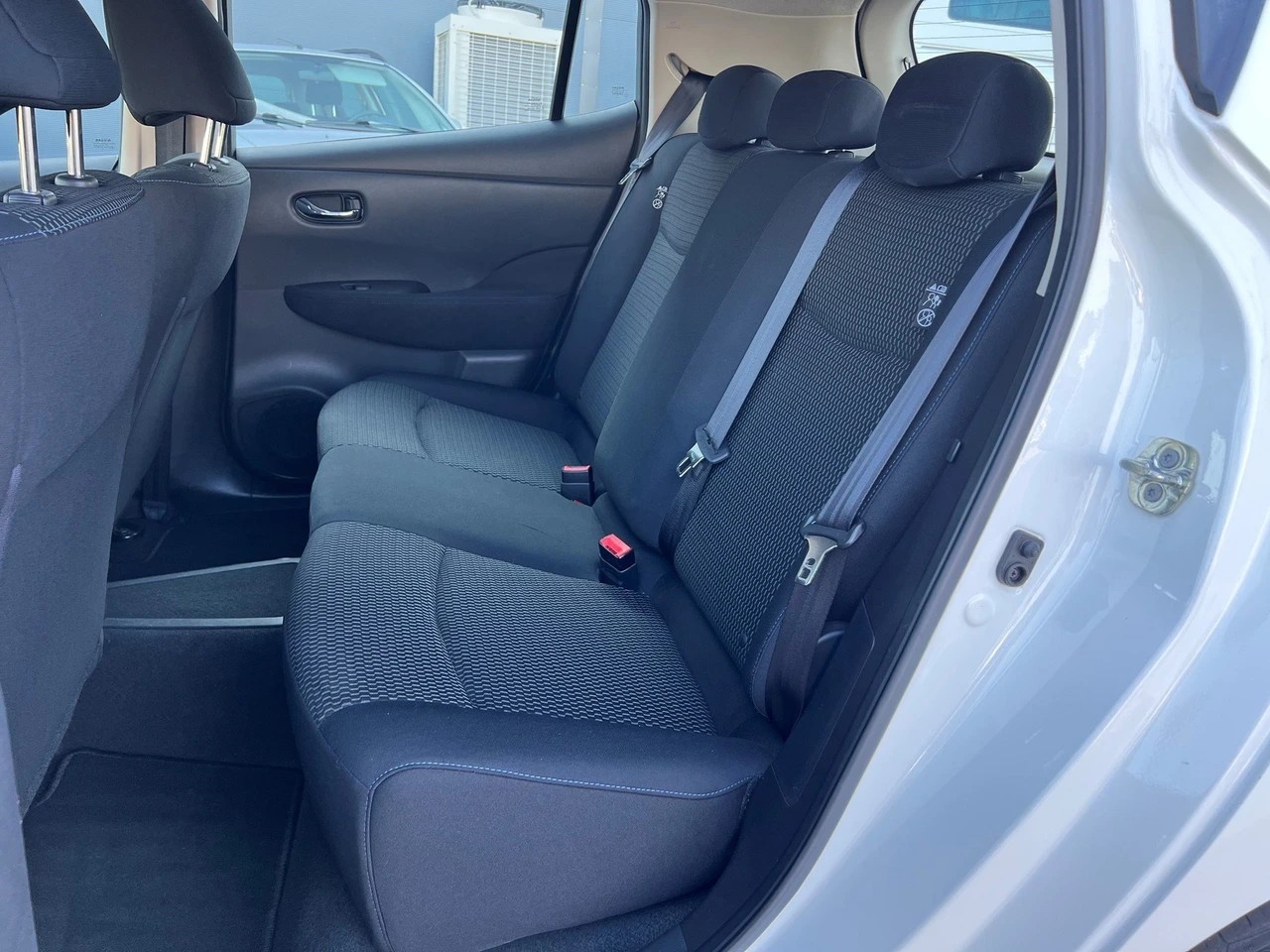 NISSAN Leaf tekna 24kWh (excl battery)-image-10