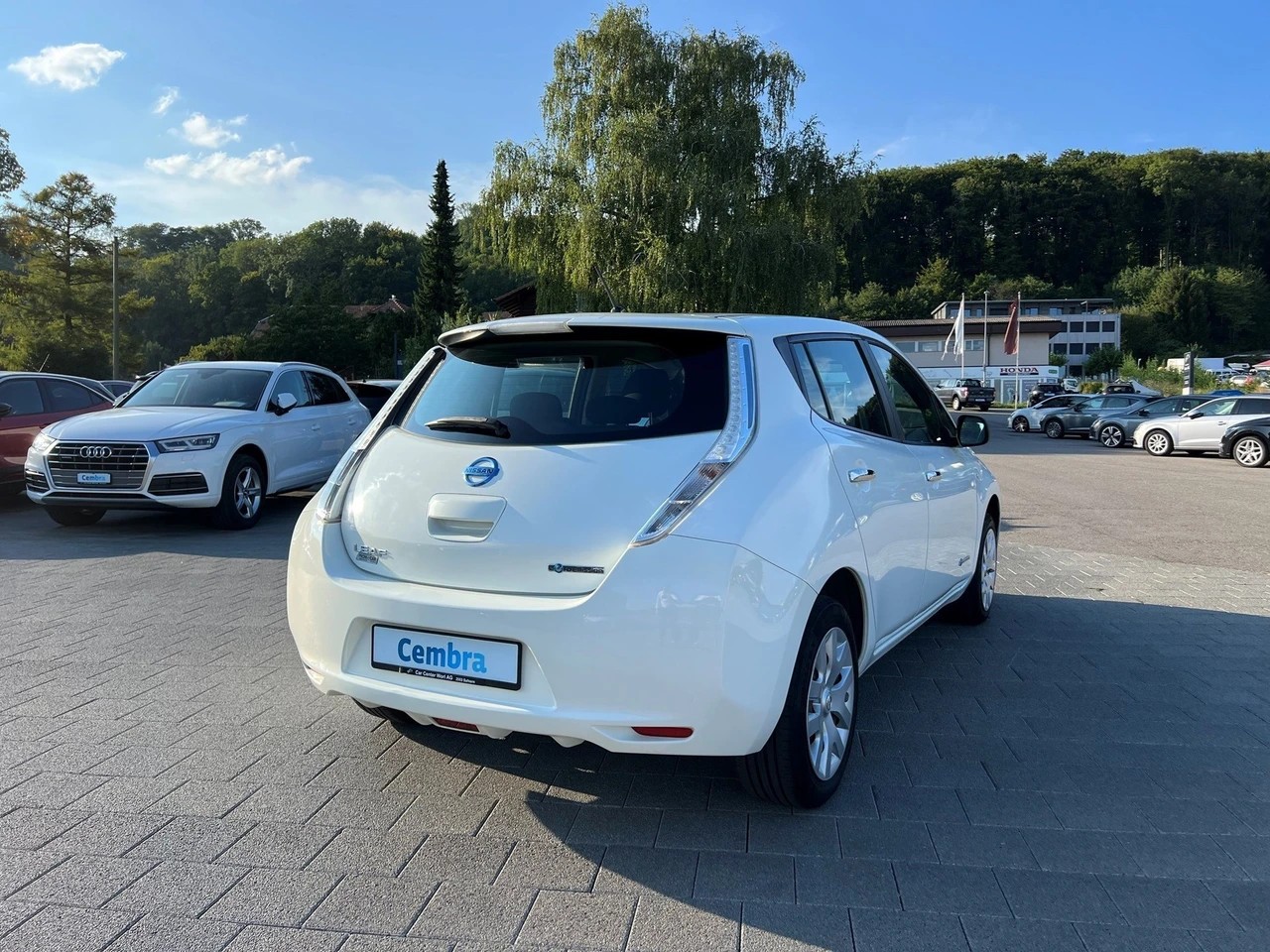 NISSAN Leaf tekna 24kWh (excl battery)-image-3
