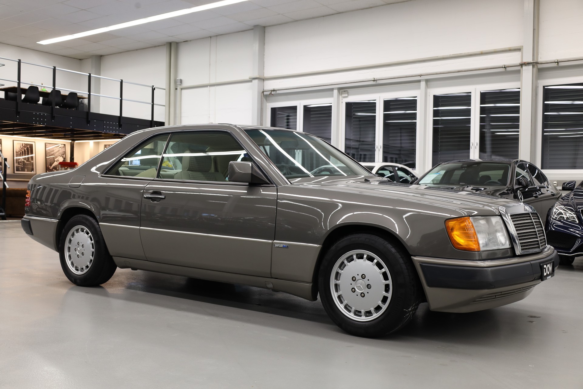 MERCEDES-BENZ 300 CE Sportline-image-1