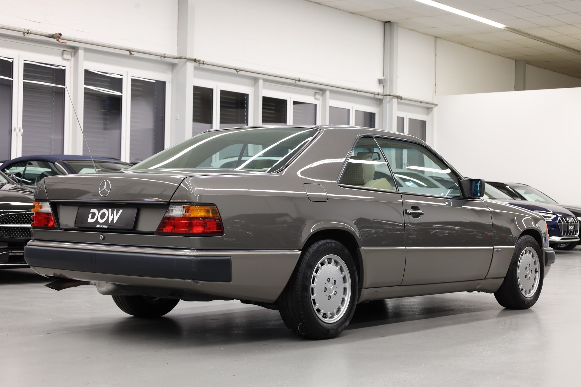 MERCEDES-BENZ 300 CE Sportline-image-3