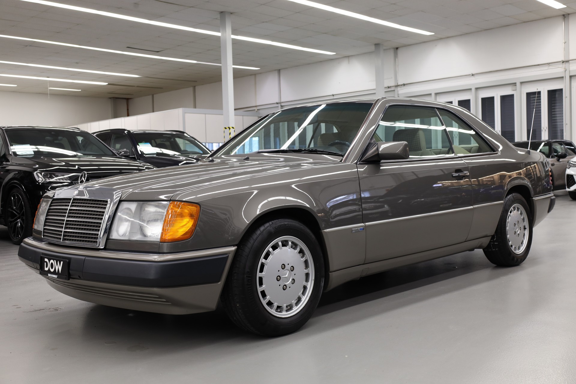 MERCEDES-BENZ 300 CE Sportline-image-2
