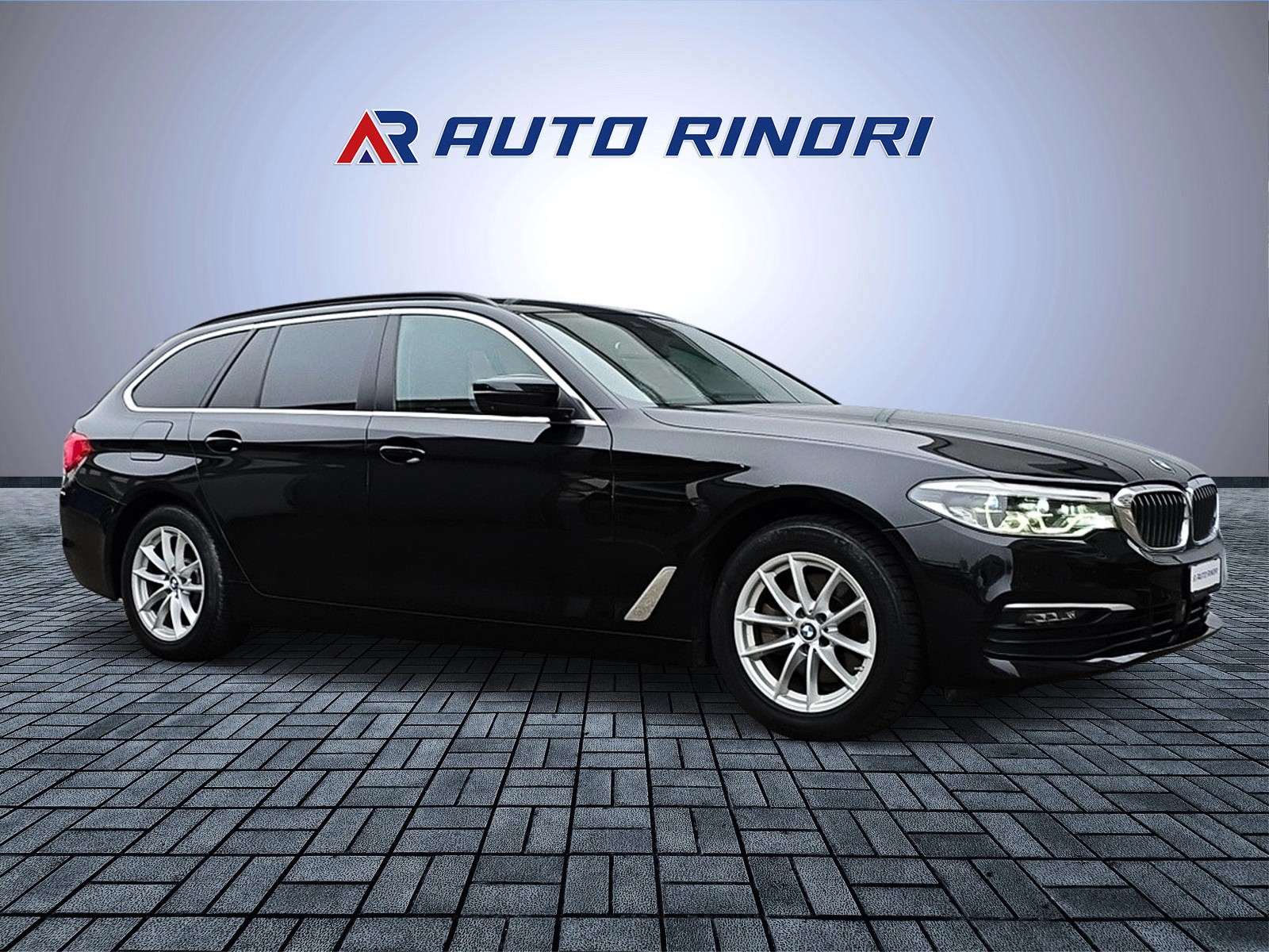 BMW 520d xDrive Touring Steptronic-showroom-element-1