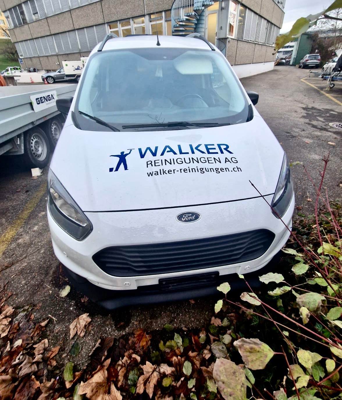 FORD COURIER-image-2