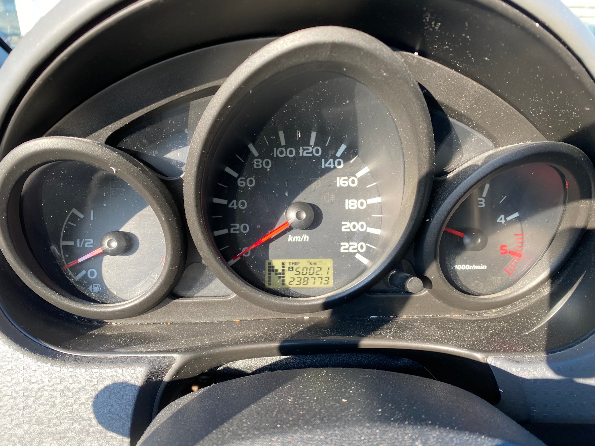 MITSUBISHI Colt 1.5 DI-D Invite-image-9