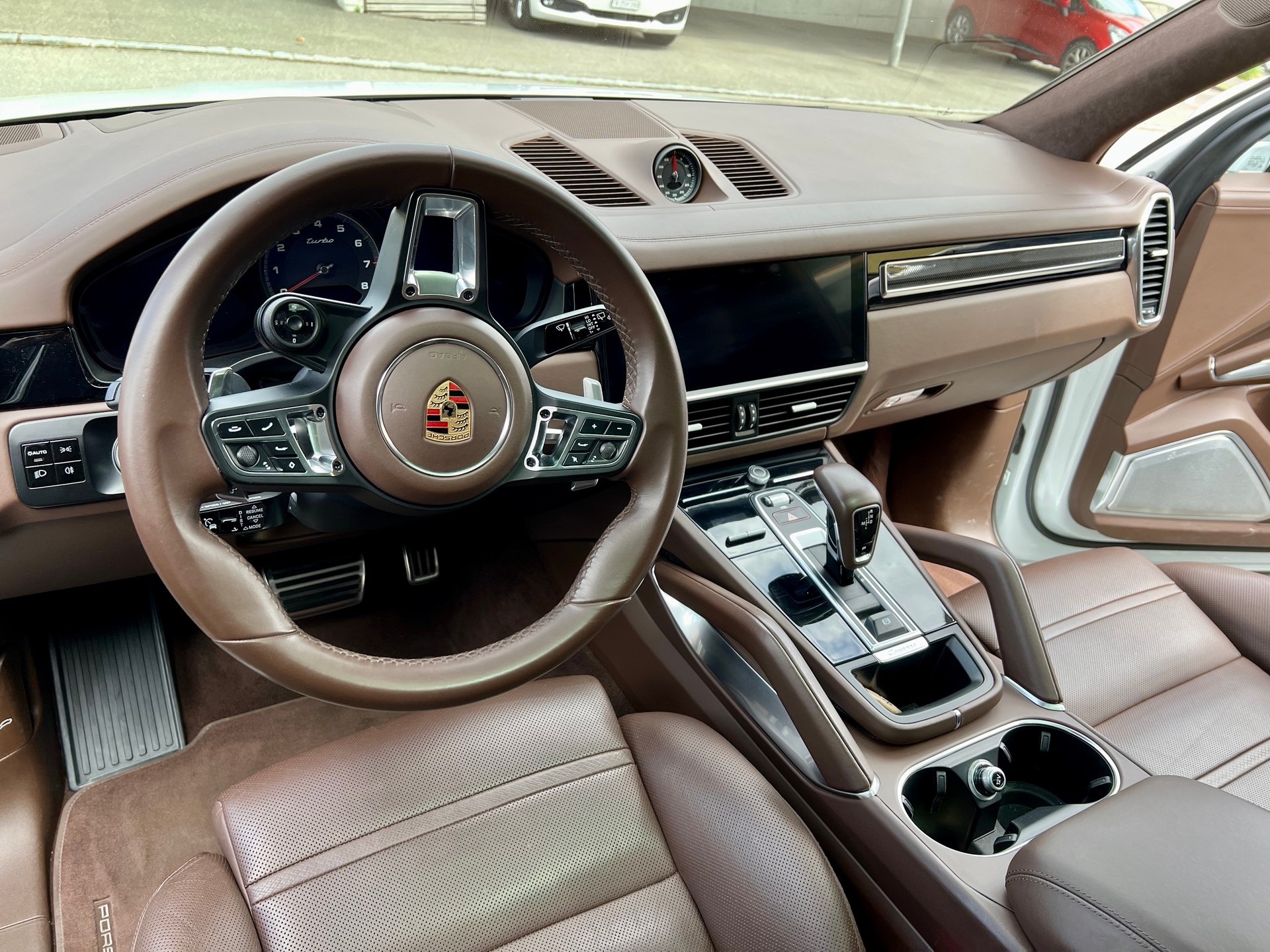 PORSCHE Cayenne Turbo (CH Fahrzeug)-image-7