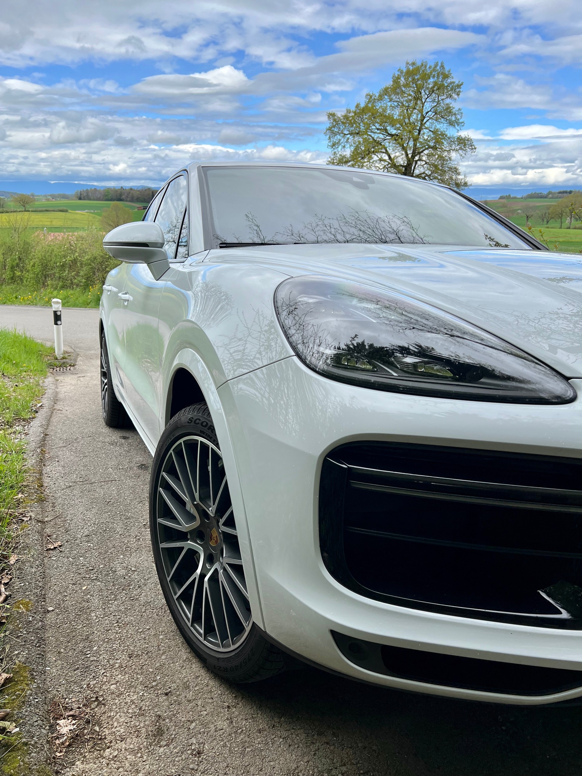 PORSCHE Cayenne Turbo (CH Fahrzeug)-image-3