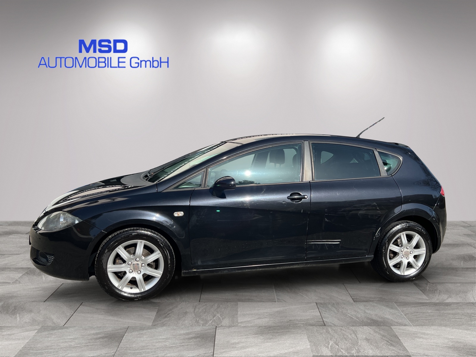 SEAT Leon 1.6 Rebel-image-3