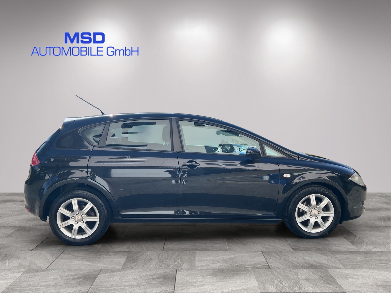 SEAT Leon 1.6 Rebel-image-4