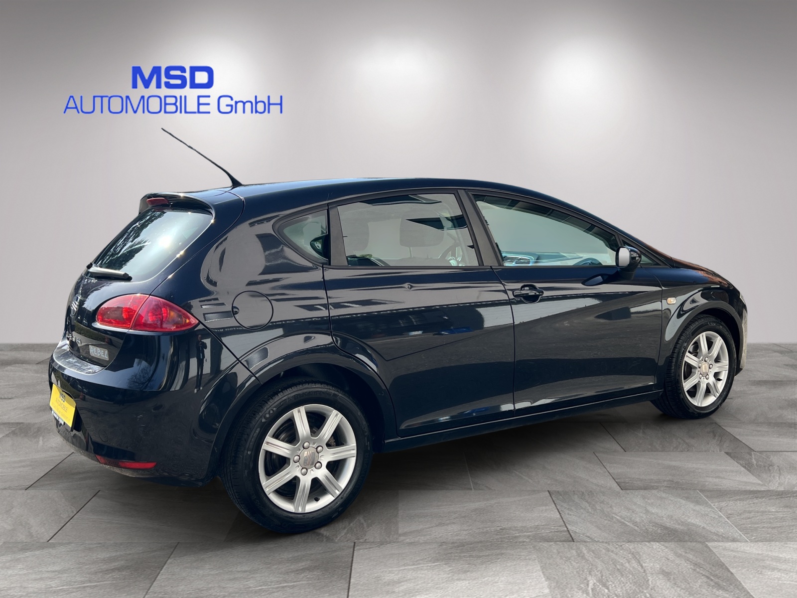 SEAT Leon 1.6 Rebel-image-6