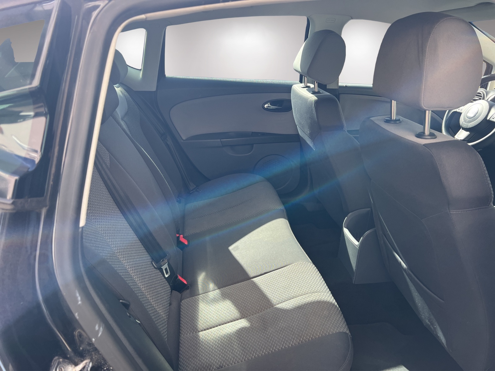 SEAT Leon 1.6 Rebel-image-13
