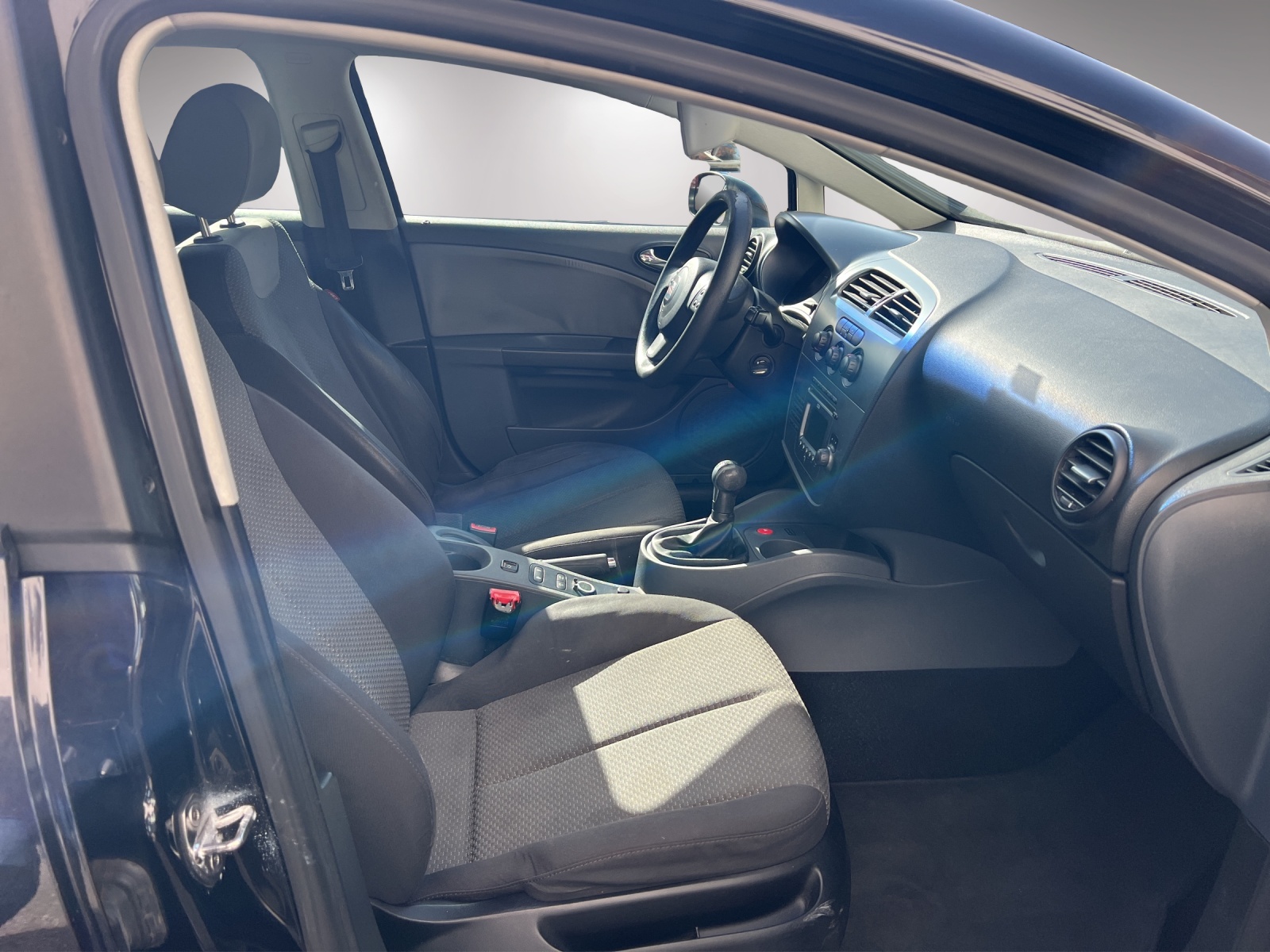 SEAT Leon 1.6 Rebel-image-12